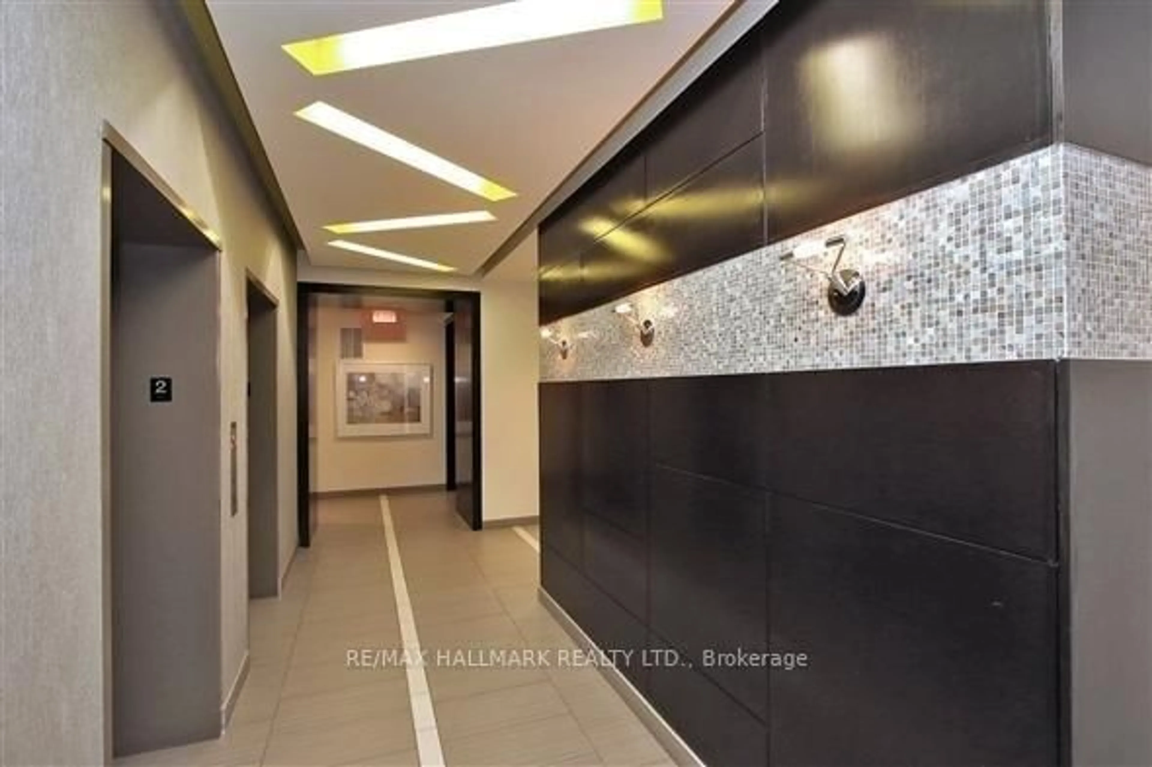 Indoor foyer for 60 Town Centre Crt #2710, Toronto Ontario M1P 0B1