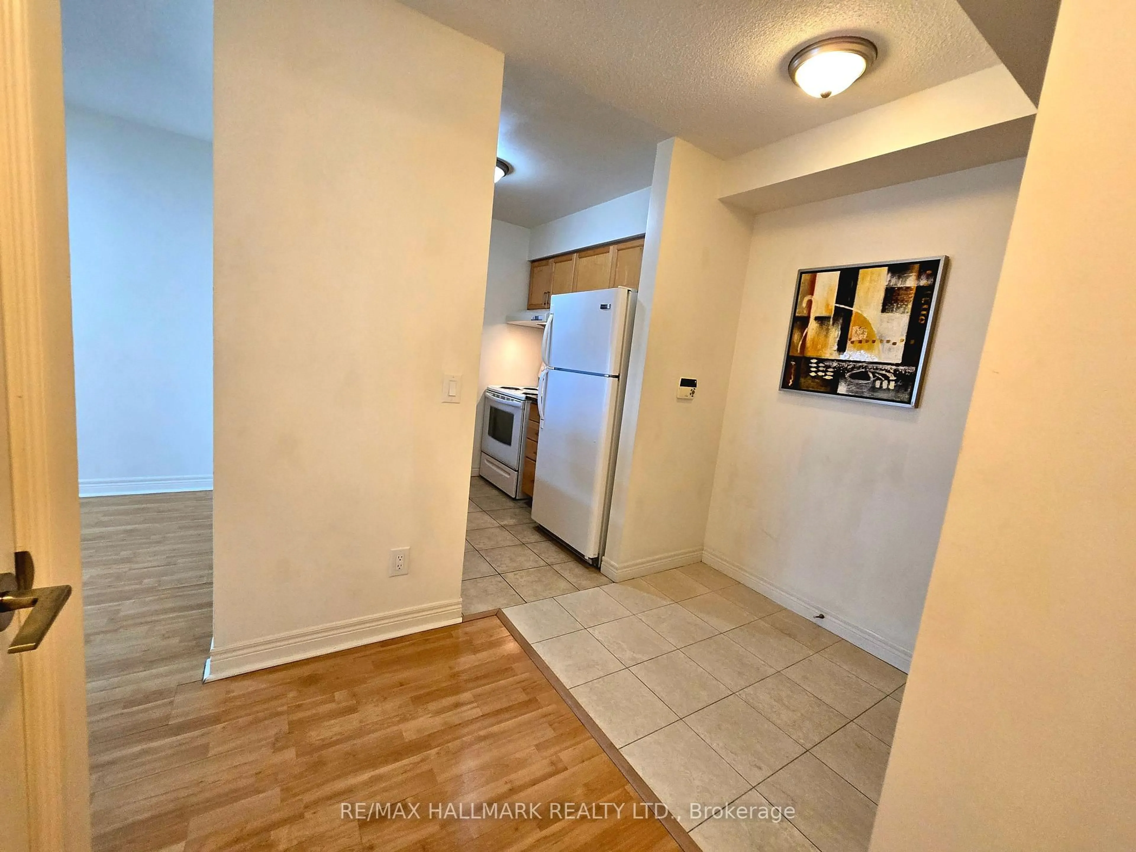 Unknown for 60 Town Centre Crt #2710, Toronto Ontario M1P 0B1
