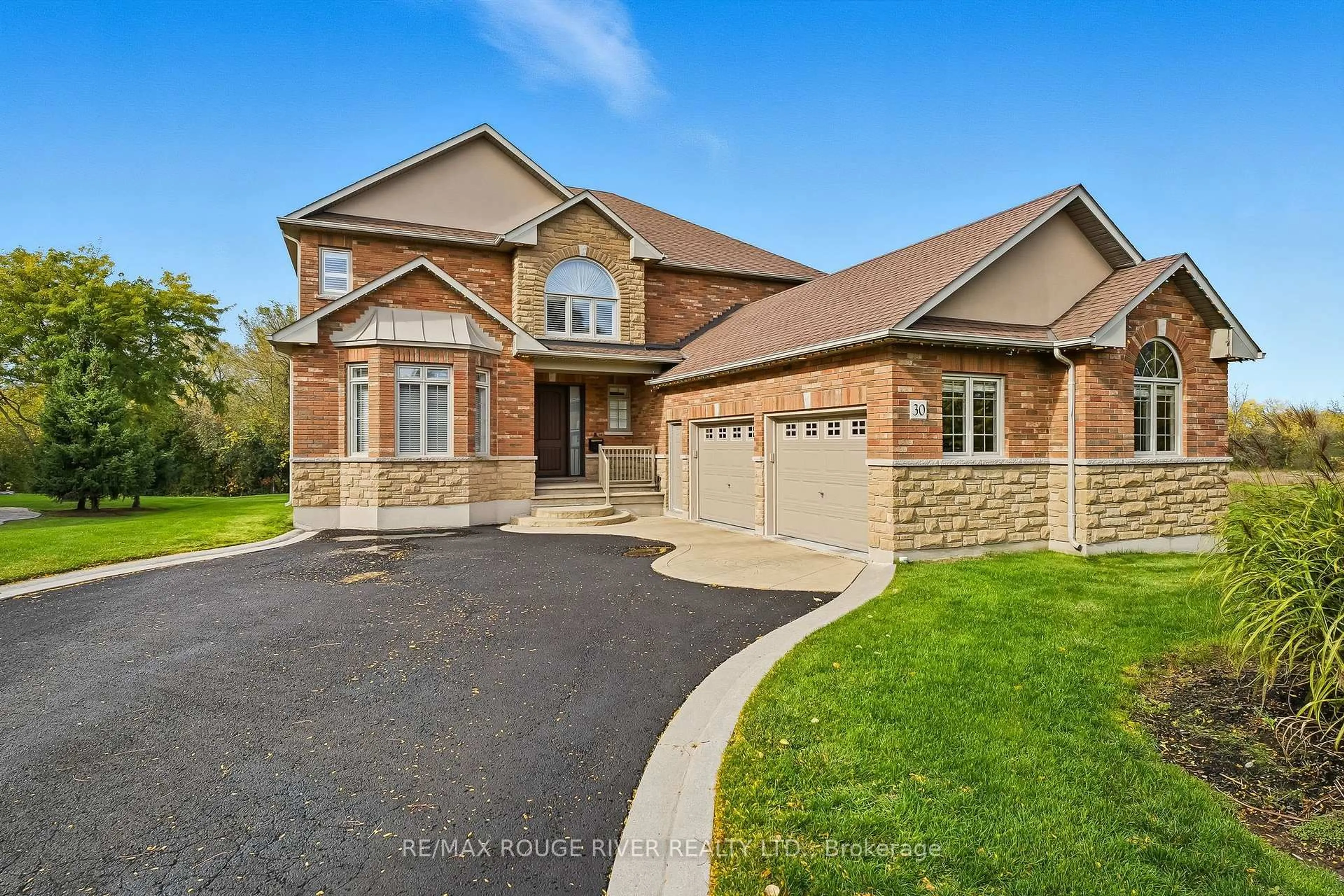 Home with brick exterior material, street for 30 Hanover Crt, Whitby Ontario L1N 7J2
