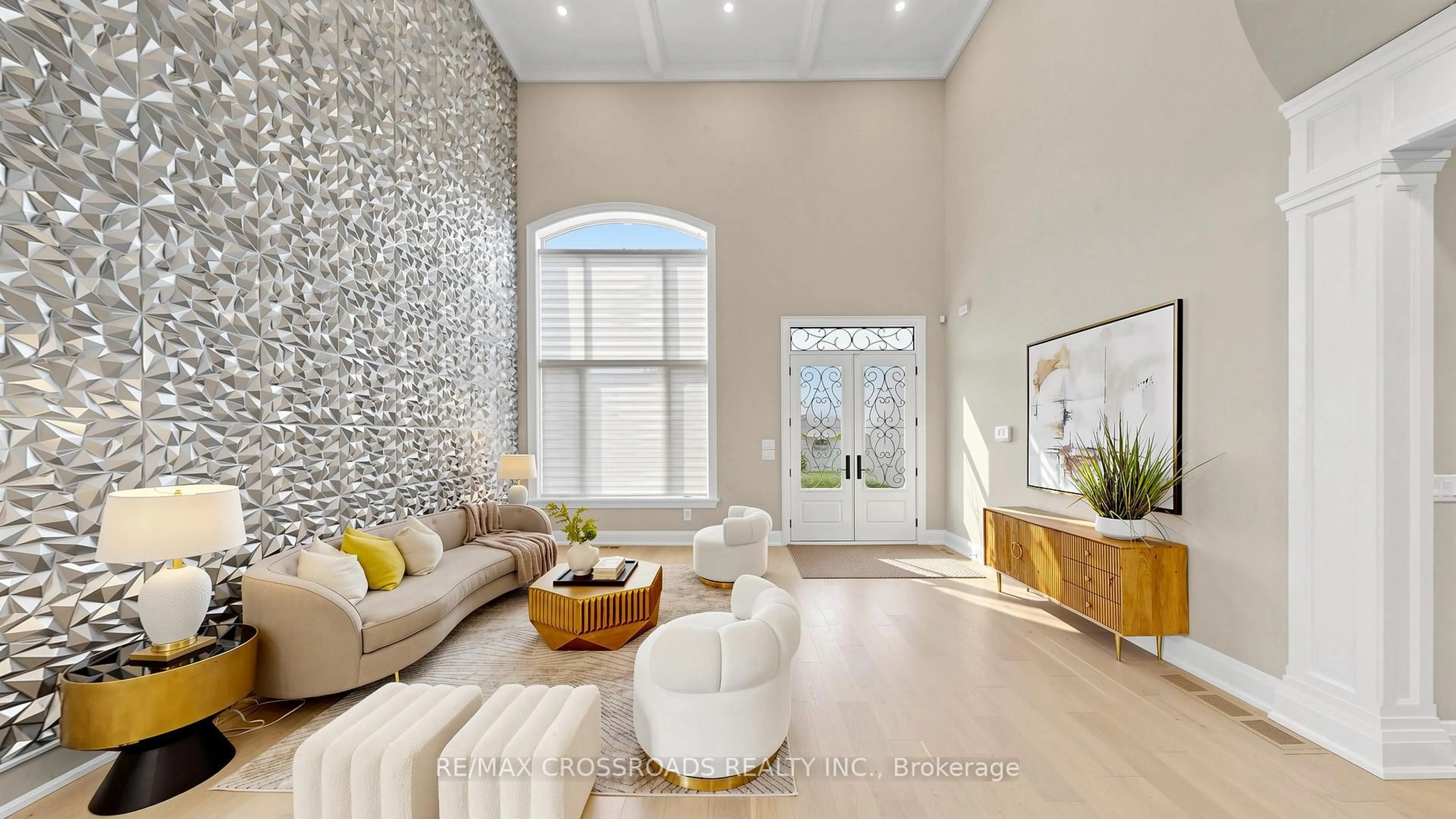 Living room with furniture, unknown for 1427 Rosebank Rd, Pickering Ontario L1V 1P3