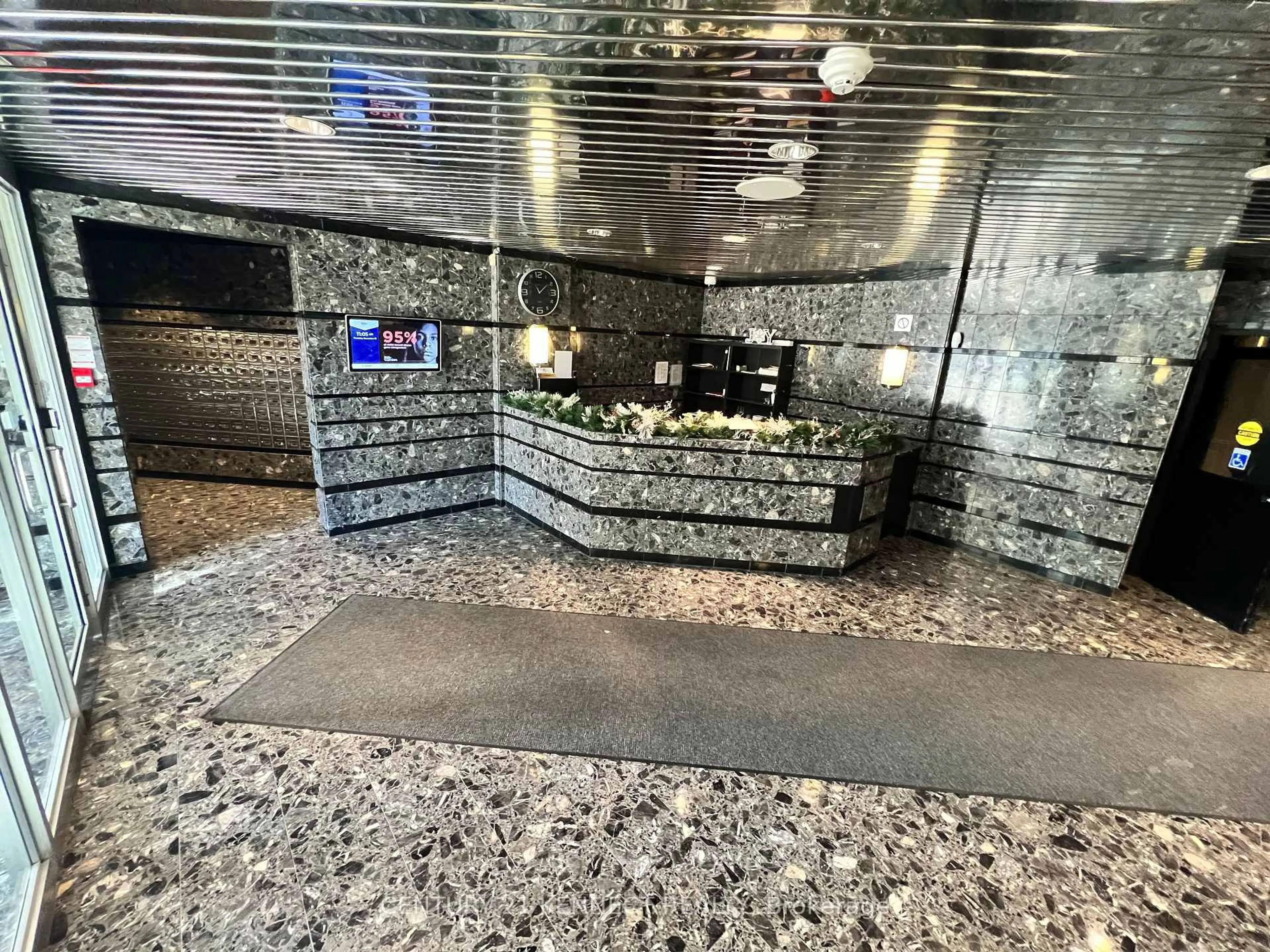 Lobby for 4725 Sheppard Ave #604, Toronto Ontario M1S 5B3