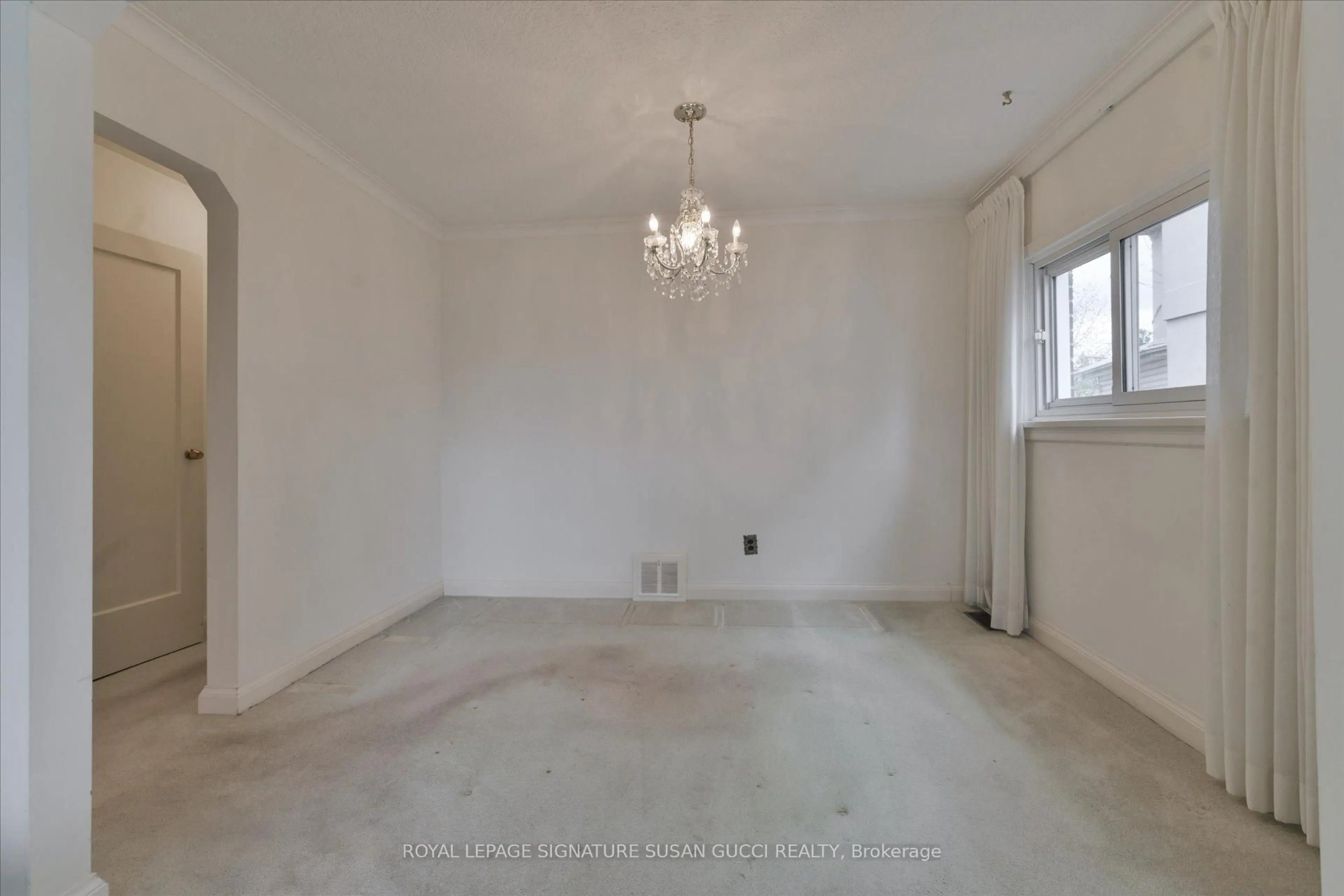 A pic of a room for 45 Joanith Dr, Toronto Ontario M4B 1S8