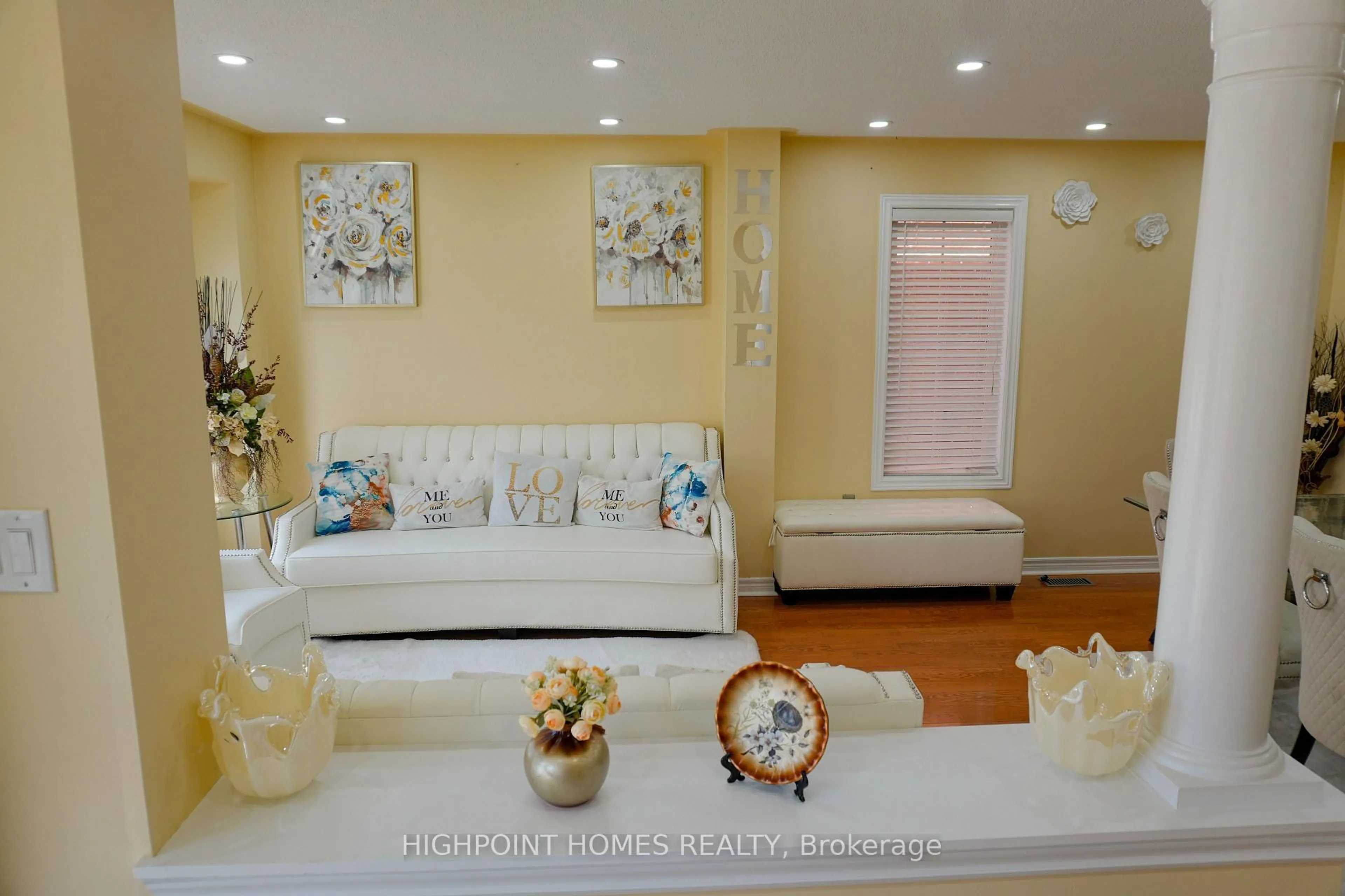 Living room with furniture, unknown for 58 Morland Cres, Ajax Ontario L1T 4P5