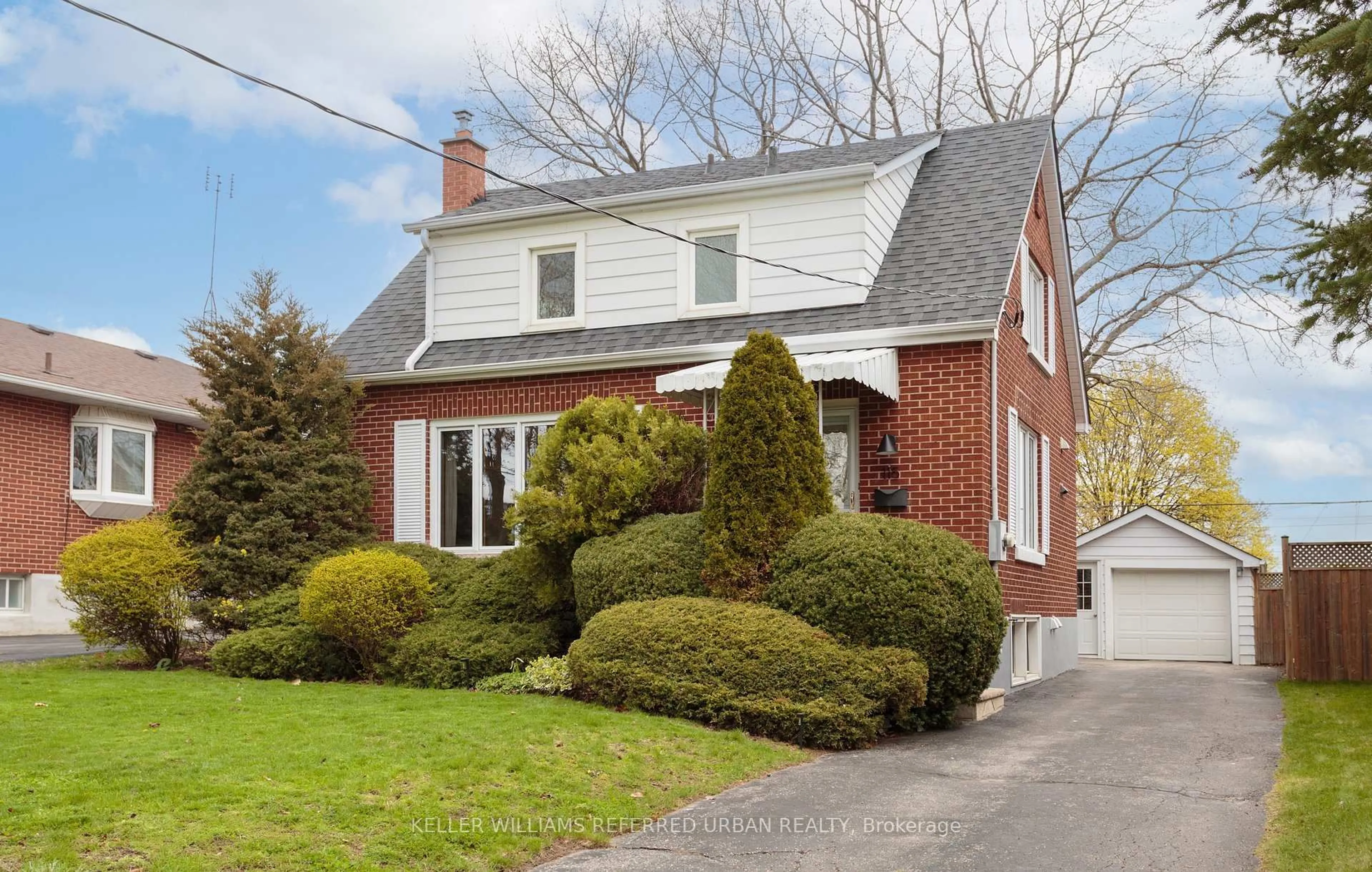 Home with brick exterior material, street for 115 Fernhill Blvd, Oshawa Ontario L1J 5J2