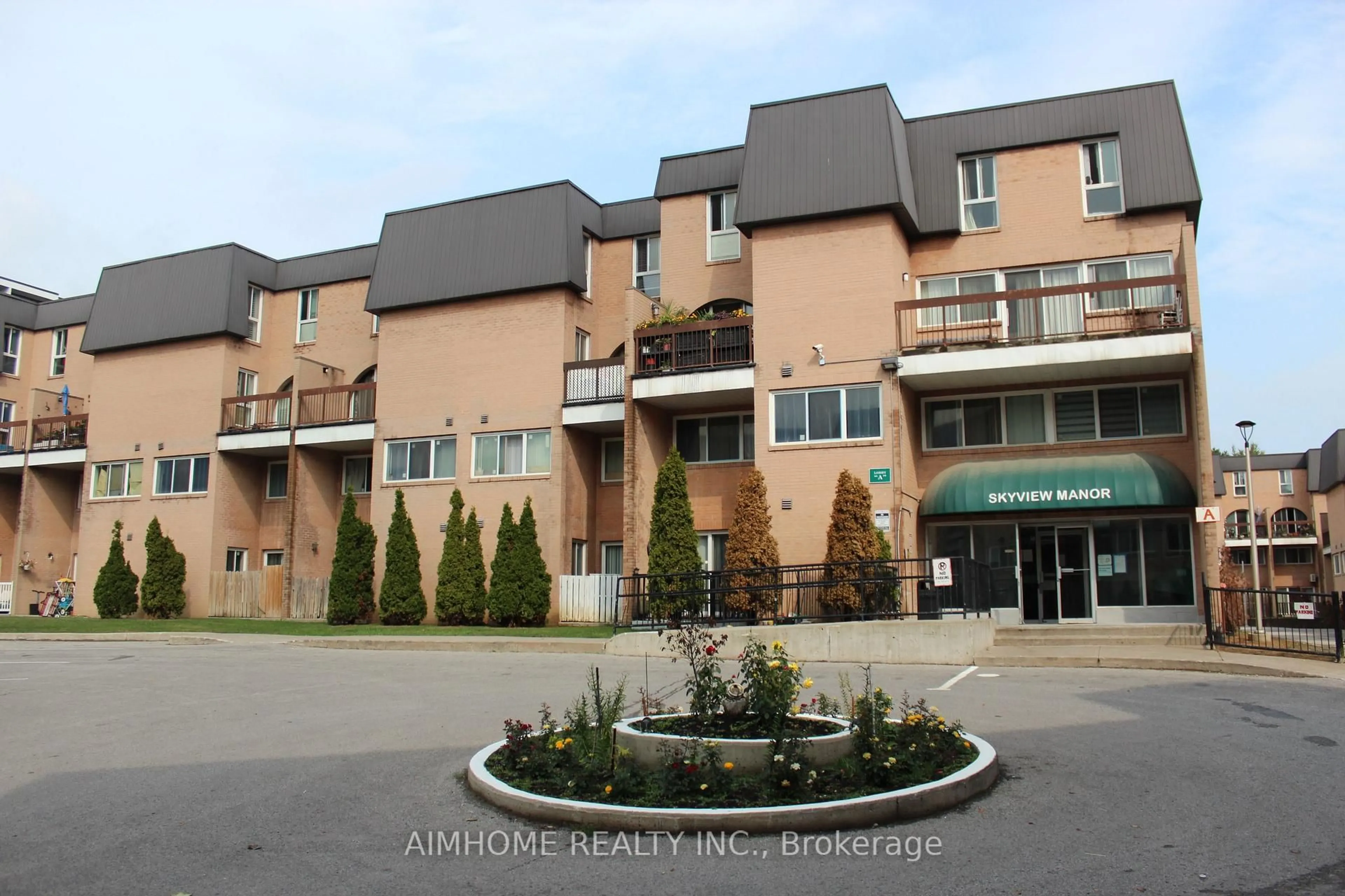 Patio, unknown for 100 Mornelle Crt #1086, Toronto Ontario M1E 4X2