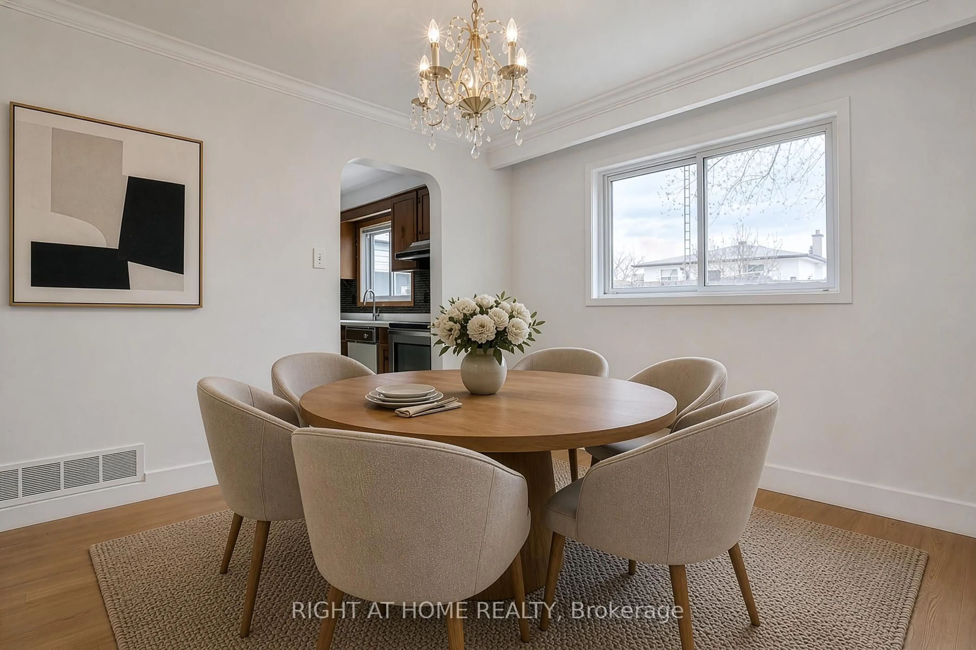 Dining room, wood/laminate floor for 7 Charterhouse Rd, Toronto Ontario M1S 2T4