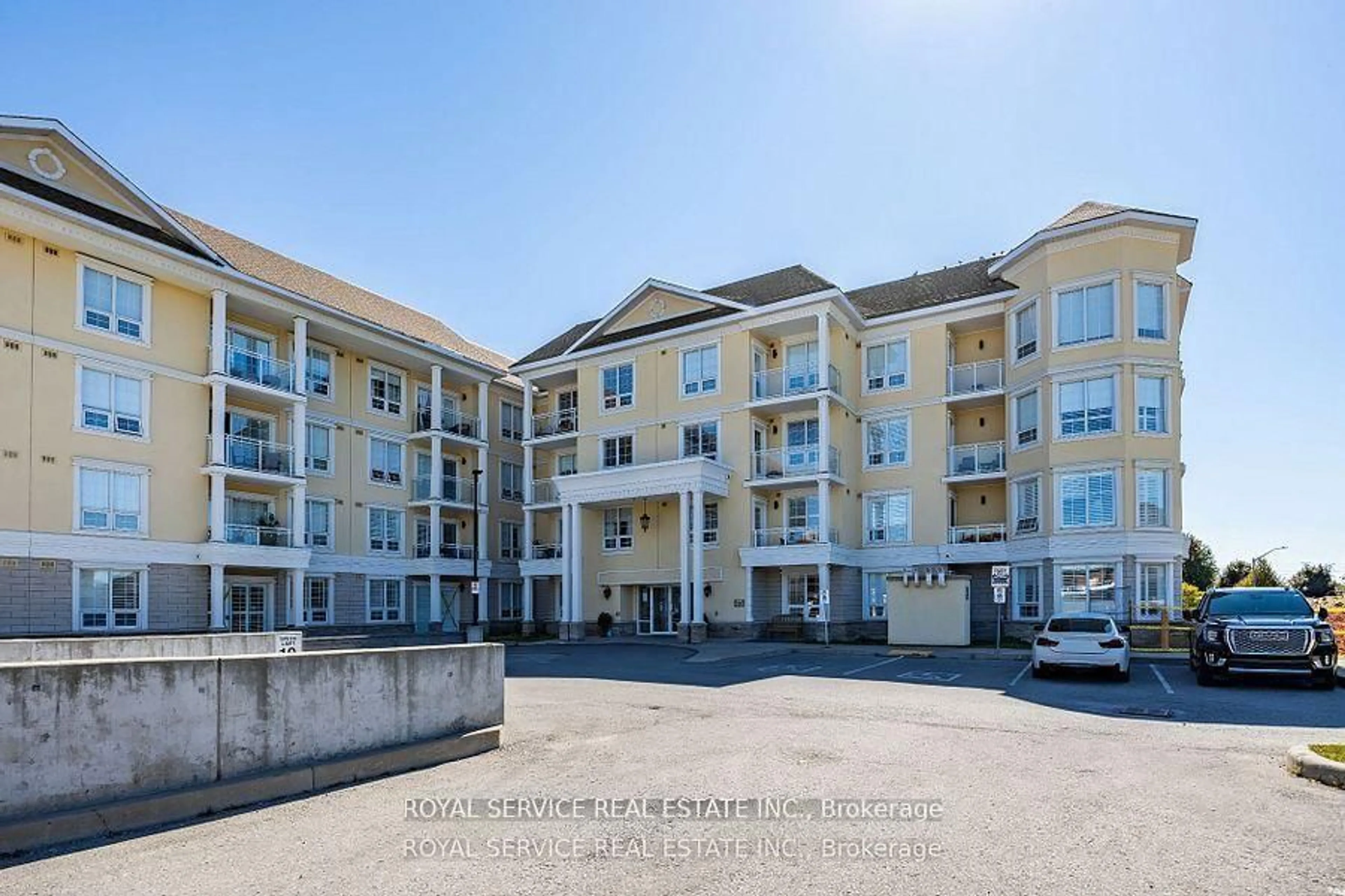 Unknown for 21 Brookhouse Dr #220, Clarington Ontario L1B 0V4