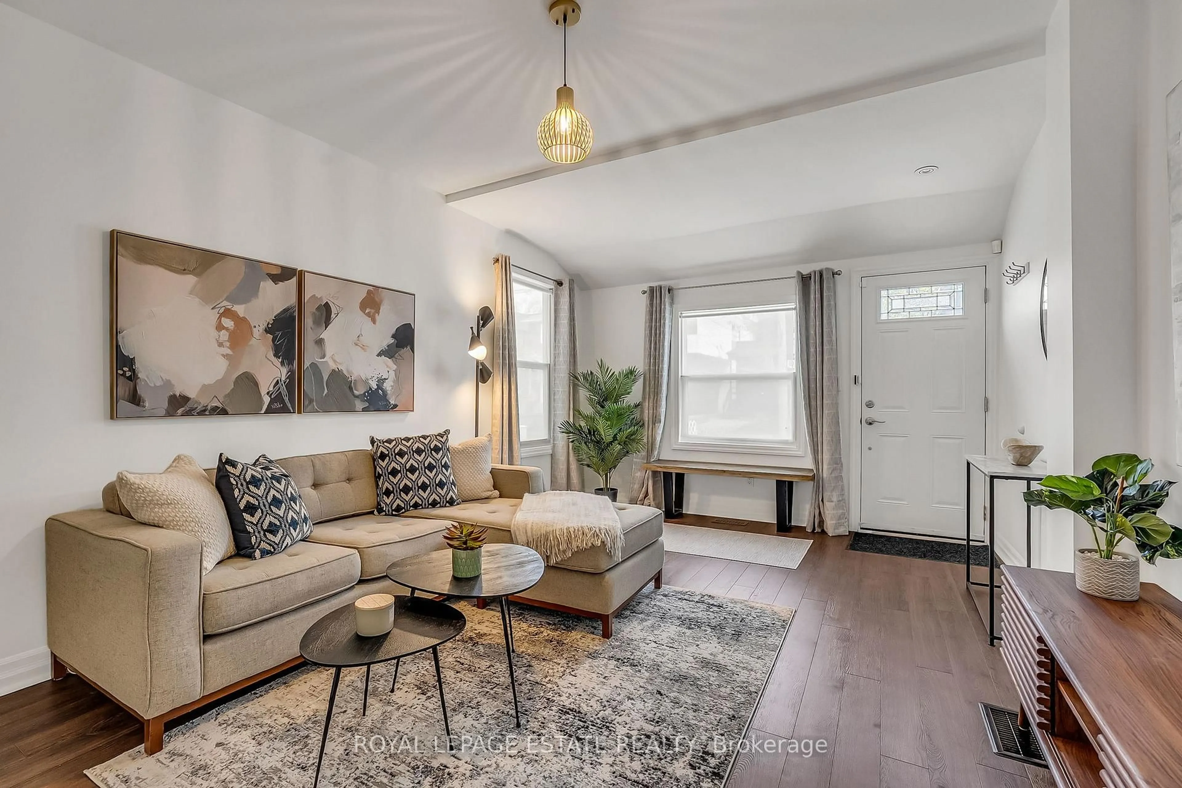Living room with furniture, unknown for 240 Cedarvale Ave, Toronto Ontario M4C 4K2