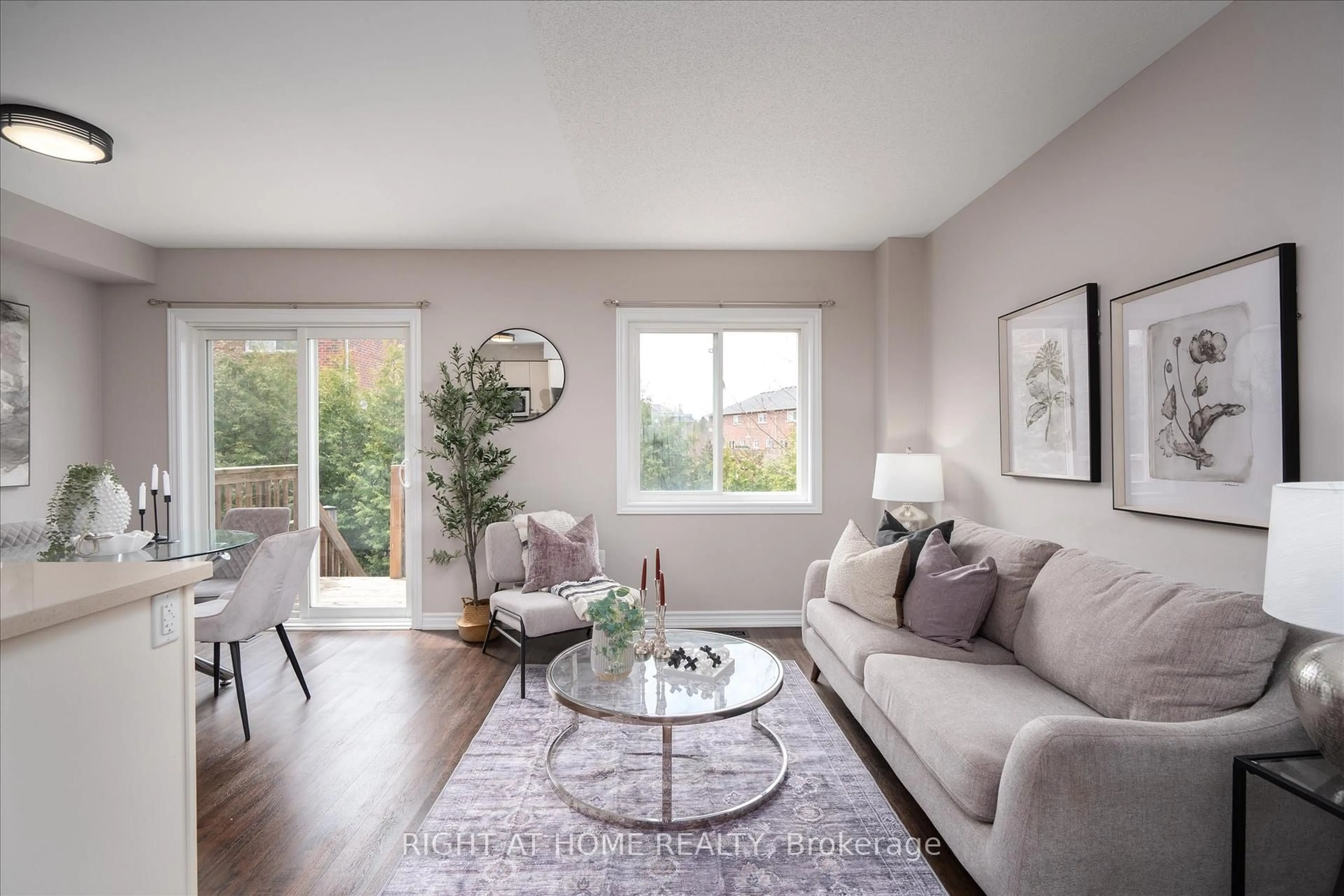 Living room with furniture, unknown for 40 Markham Tr, Clarington Ontario L1C 0S4
