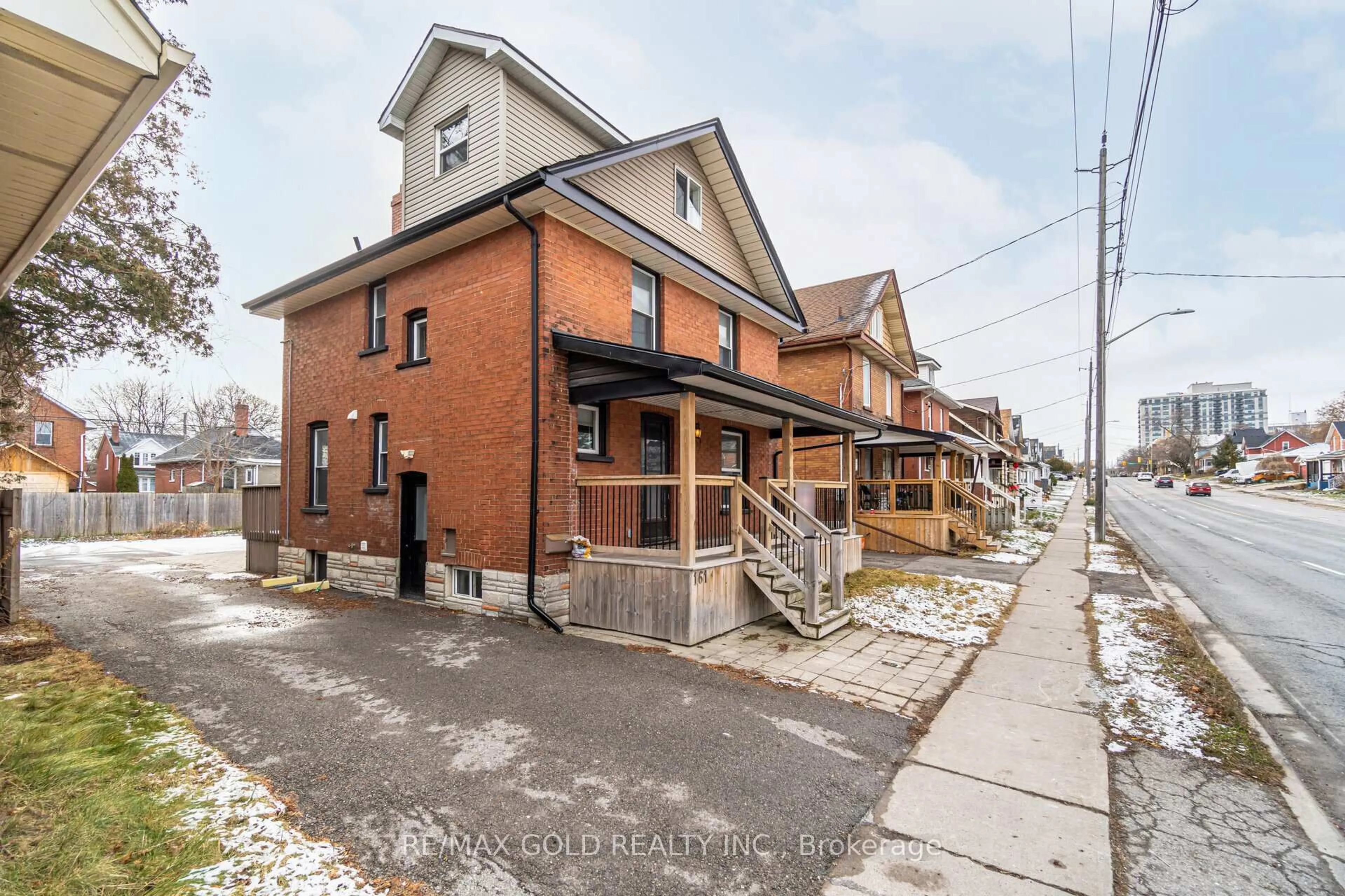 Home with brick exterior material, street for 161 Adelaide Ave, Oshawa Ontario L1G 1Z2