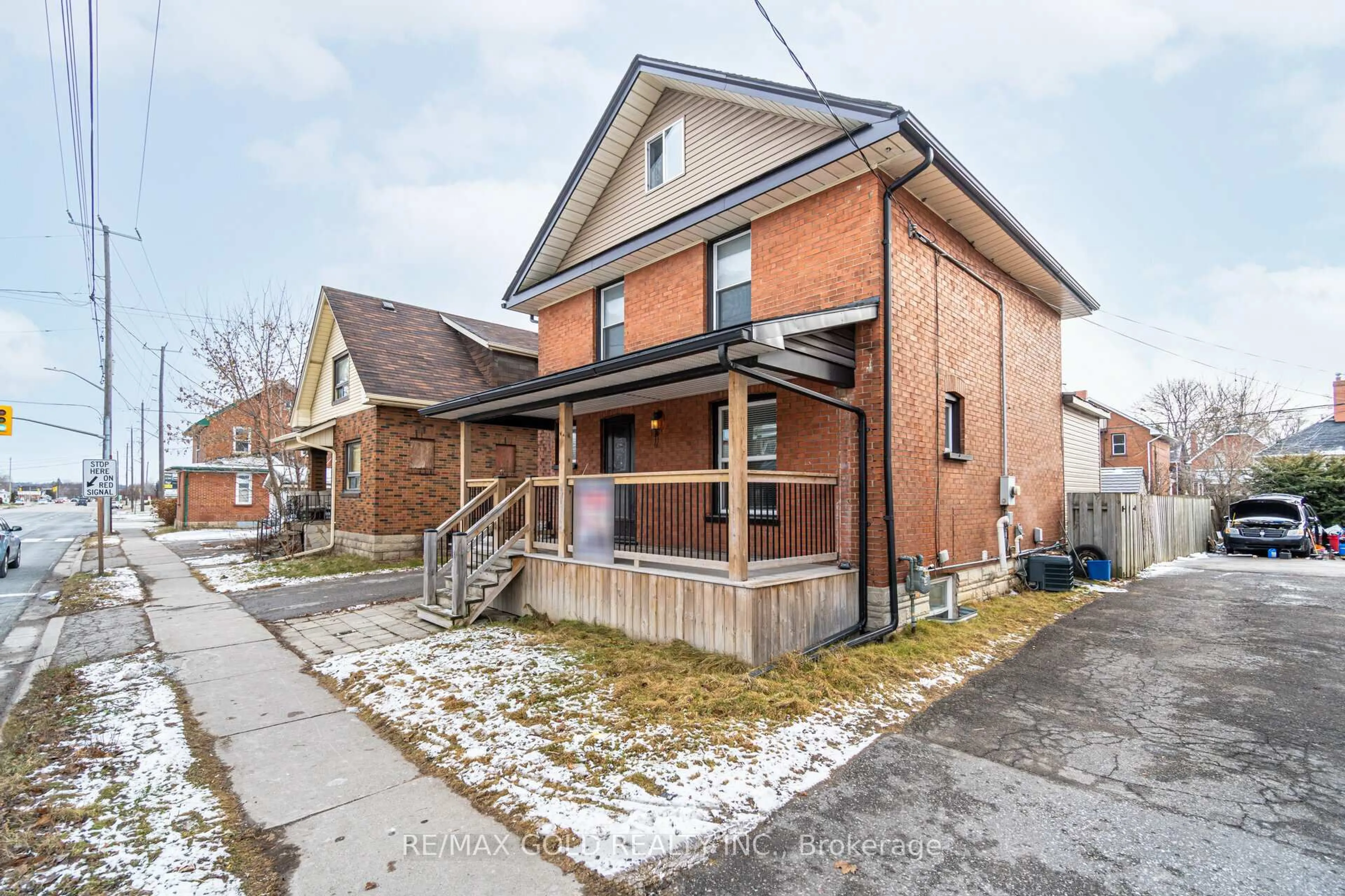 Home with brick exterior material, street for 161 Adelaide Ave, Oshawa Ontario L1G 1Z2