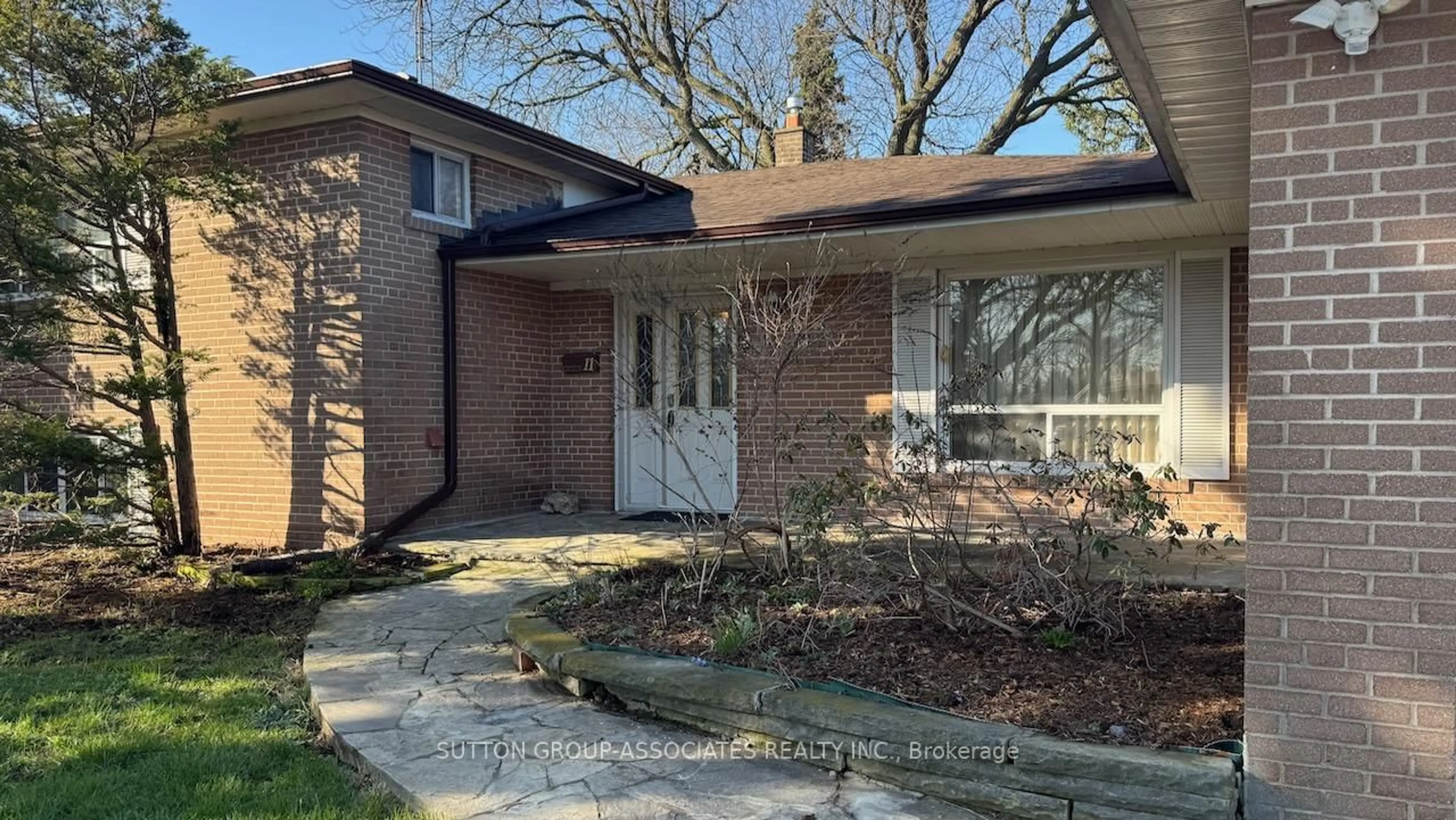 Home with brick exterior material, street for 11 Castor Cres, Toronto Ontario M1G 3R1