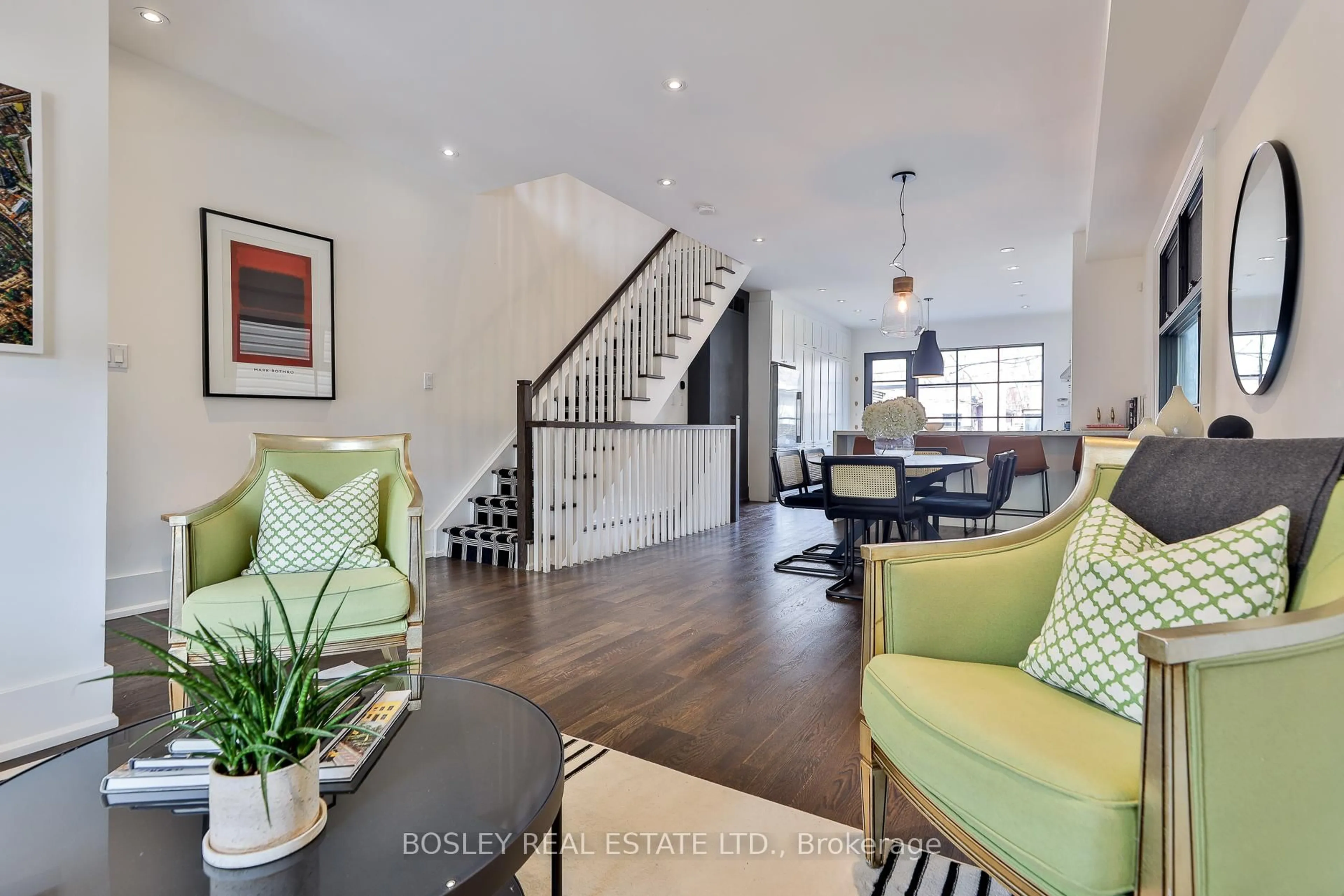 Unknown for 114 Ivy Ave, Toronto Ontario M4L 2H7