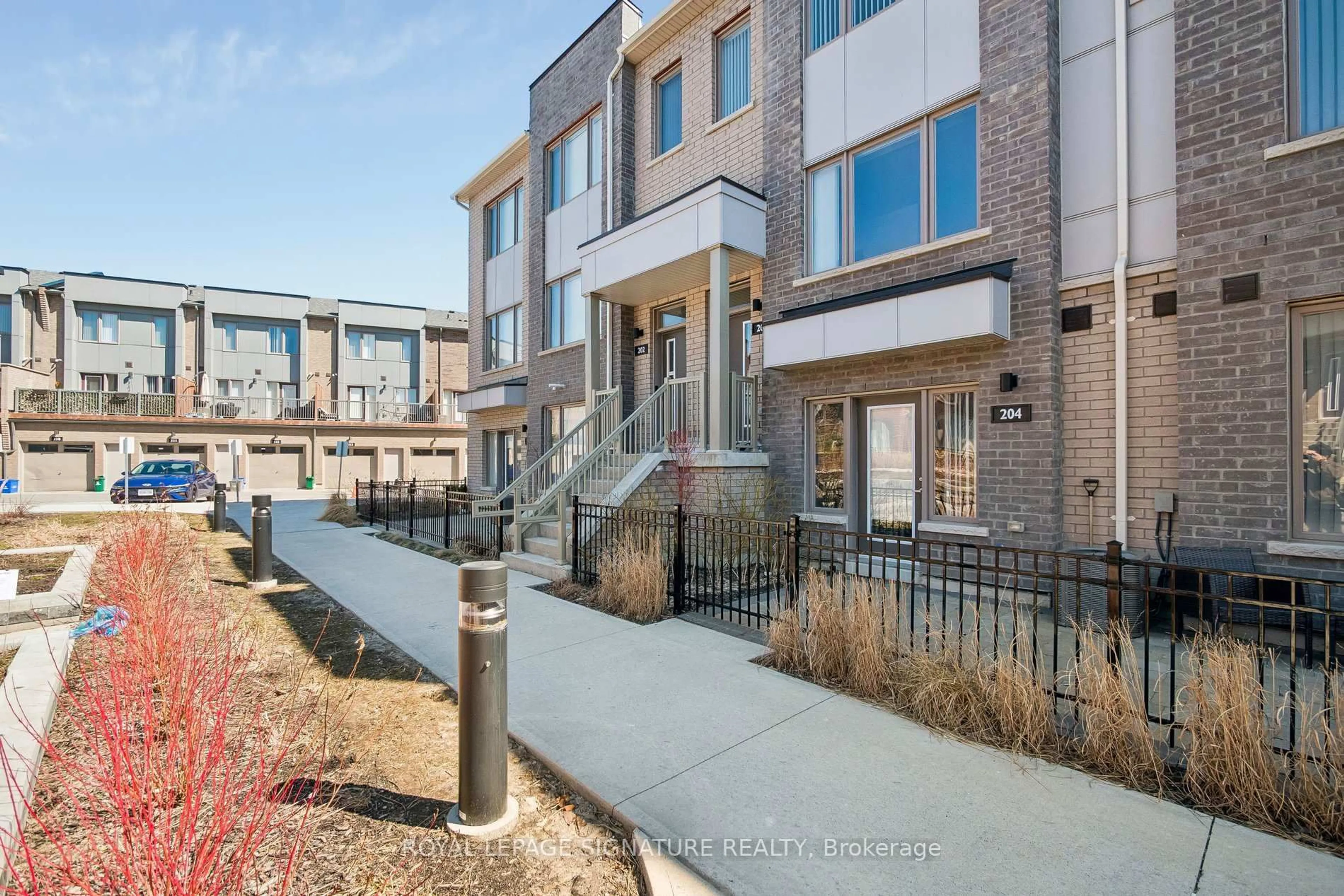 Unknown for 1525 Kingston Rd #203, Pickering Ontario L1V 0E9