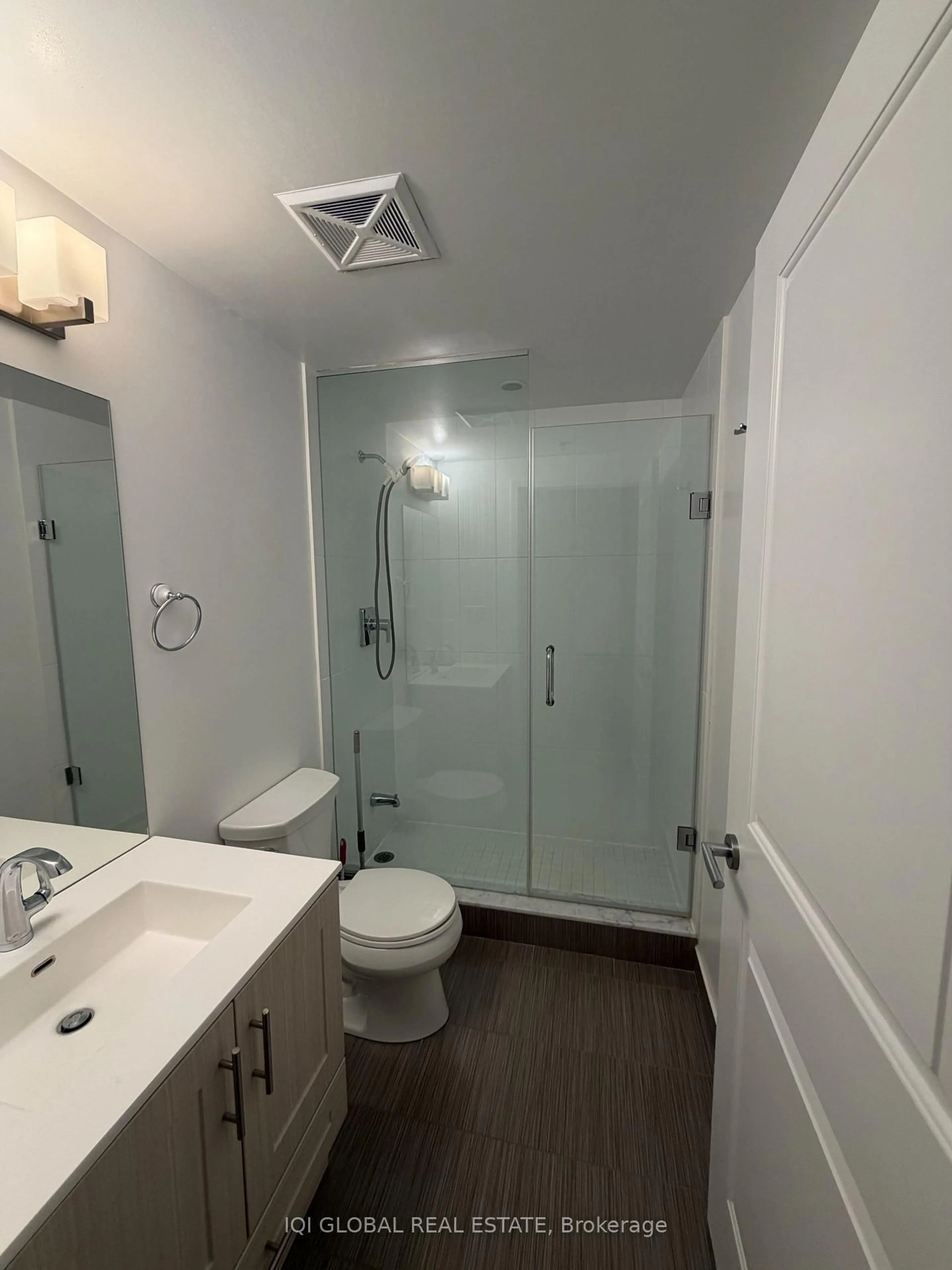 Standard bathroom, unknown for 185 Bonis Ave #310, Toronto Ontario M1T 0A4