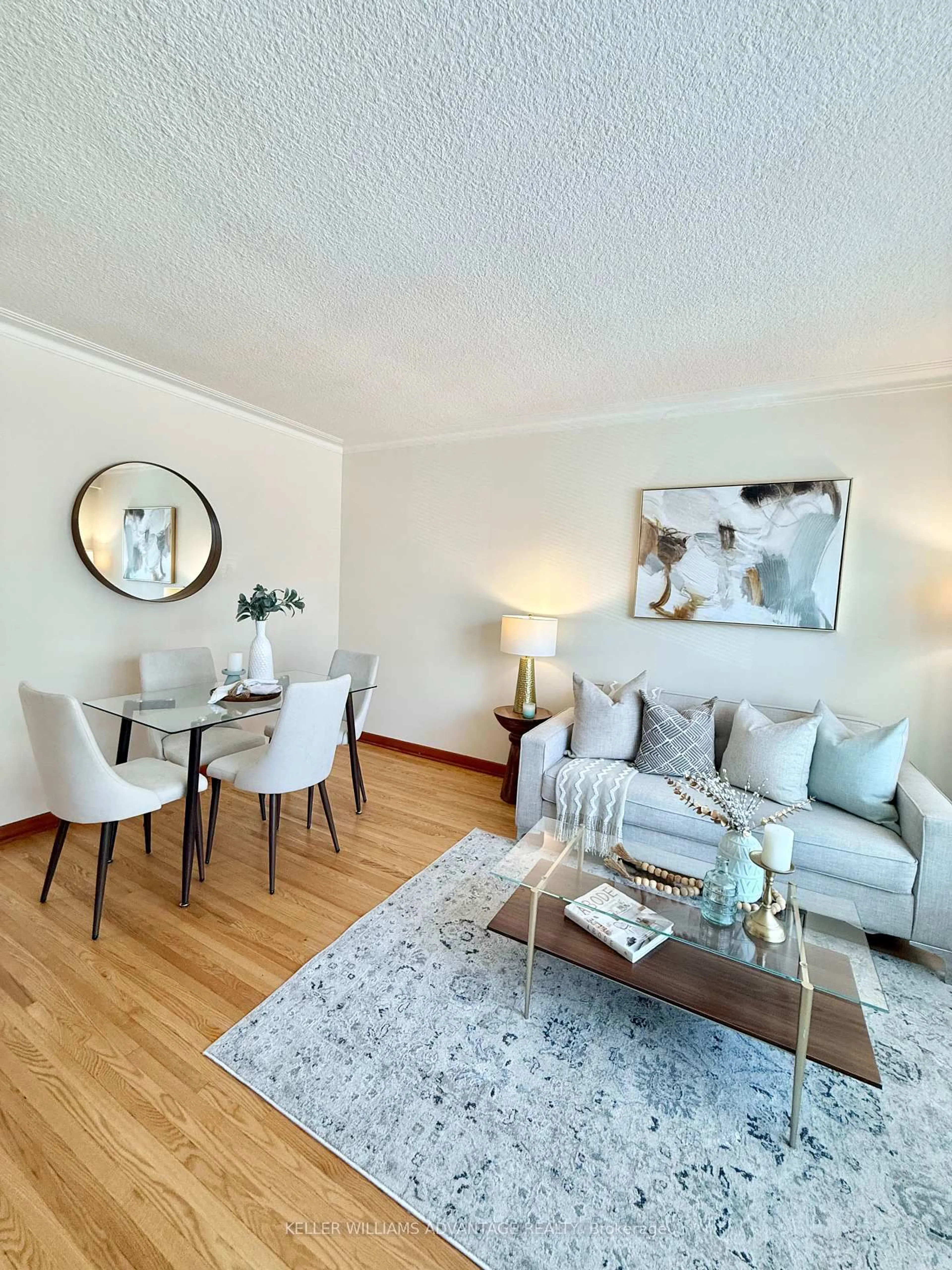Living room with furniture, wood/laminate floor for 118 Silver Birch Ave, Toronto Ontario M4E 3L4