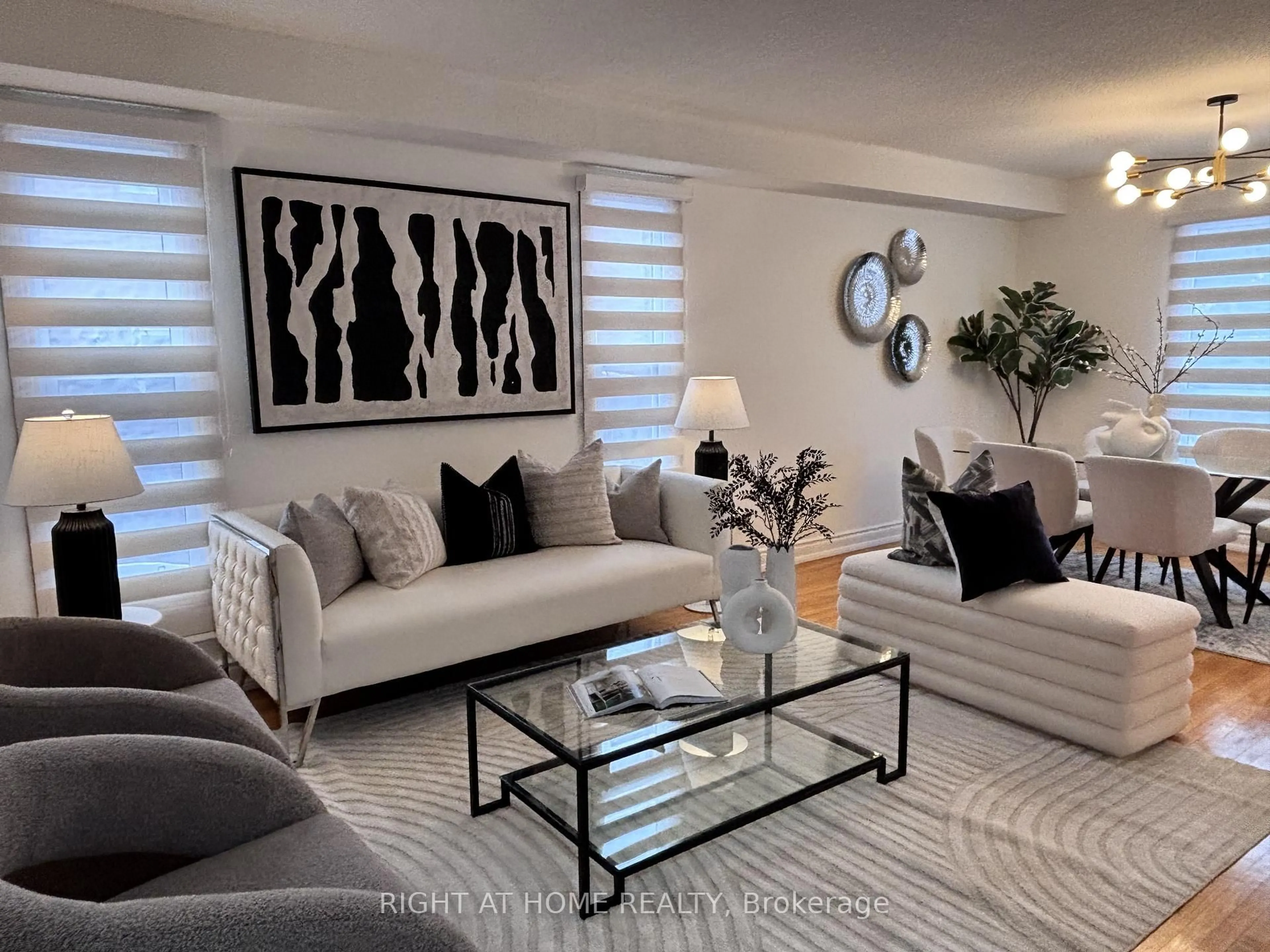 Living room with furniture, unknown for 51 Burnt Bark Dr, Toronto Ontario M1V 3J6