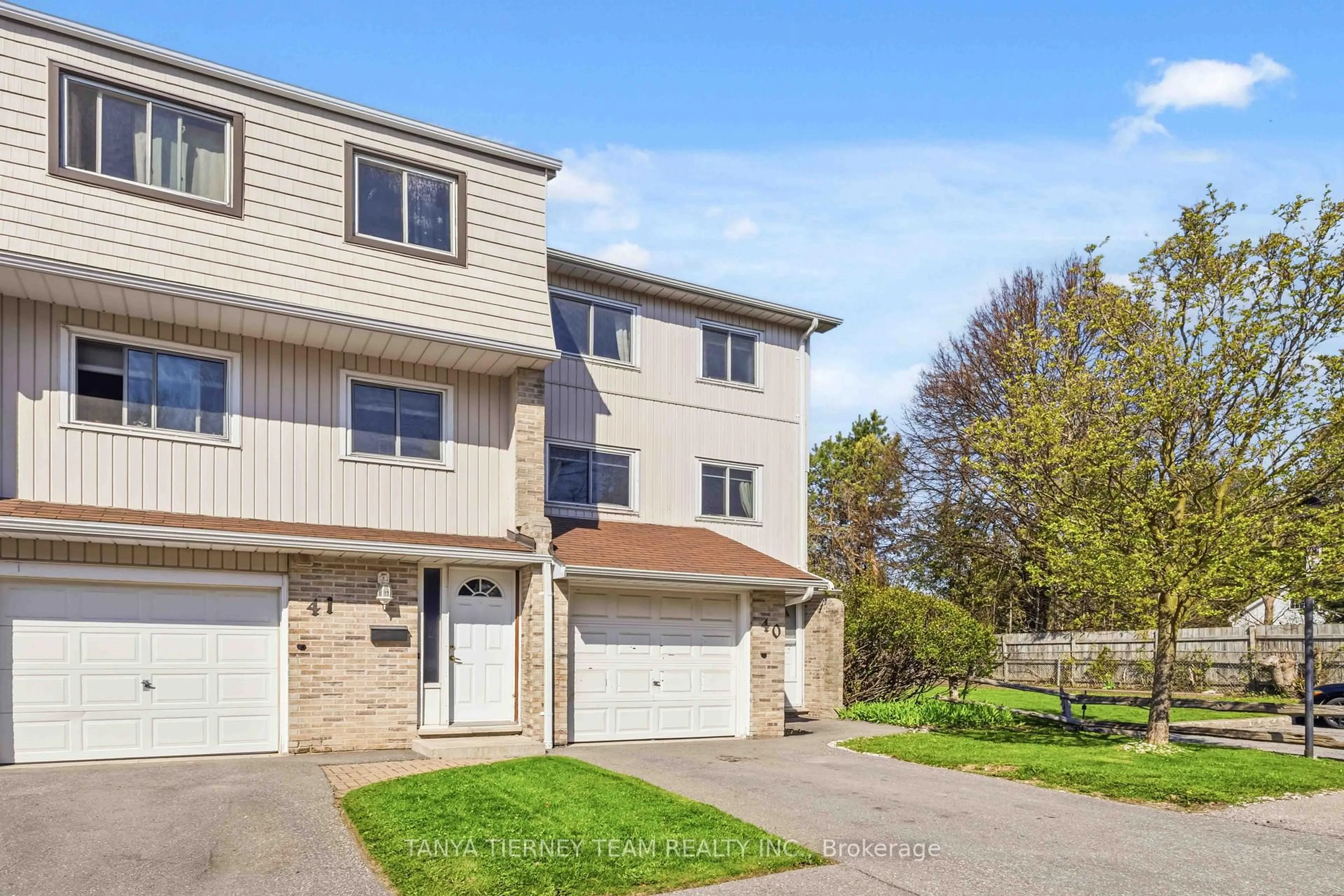 Unknown for 1975 Rosefield Rd #40, Pickering Ontario L1V 3E3