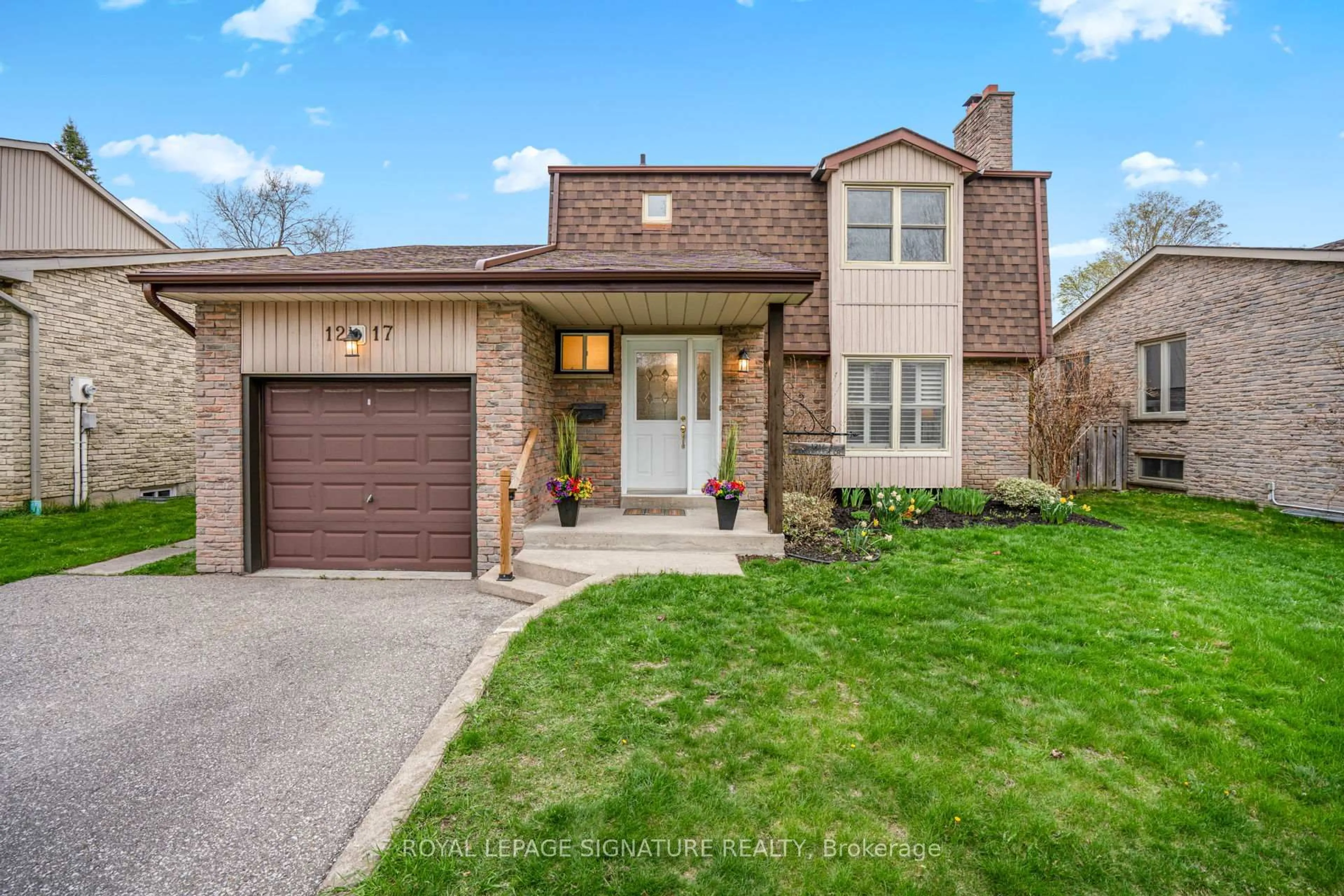 Home with brick exterior material, street for 1217 Canborough Cres, Pickering Ontario L1V 3H4