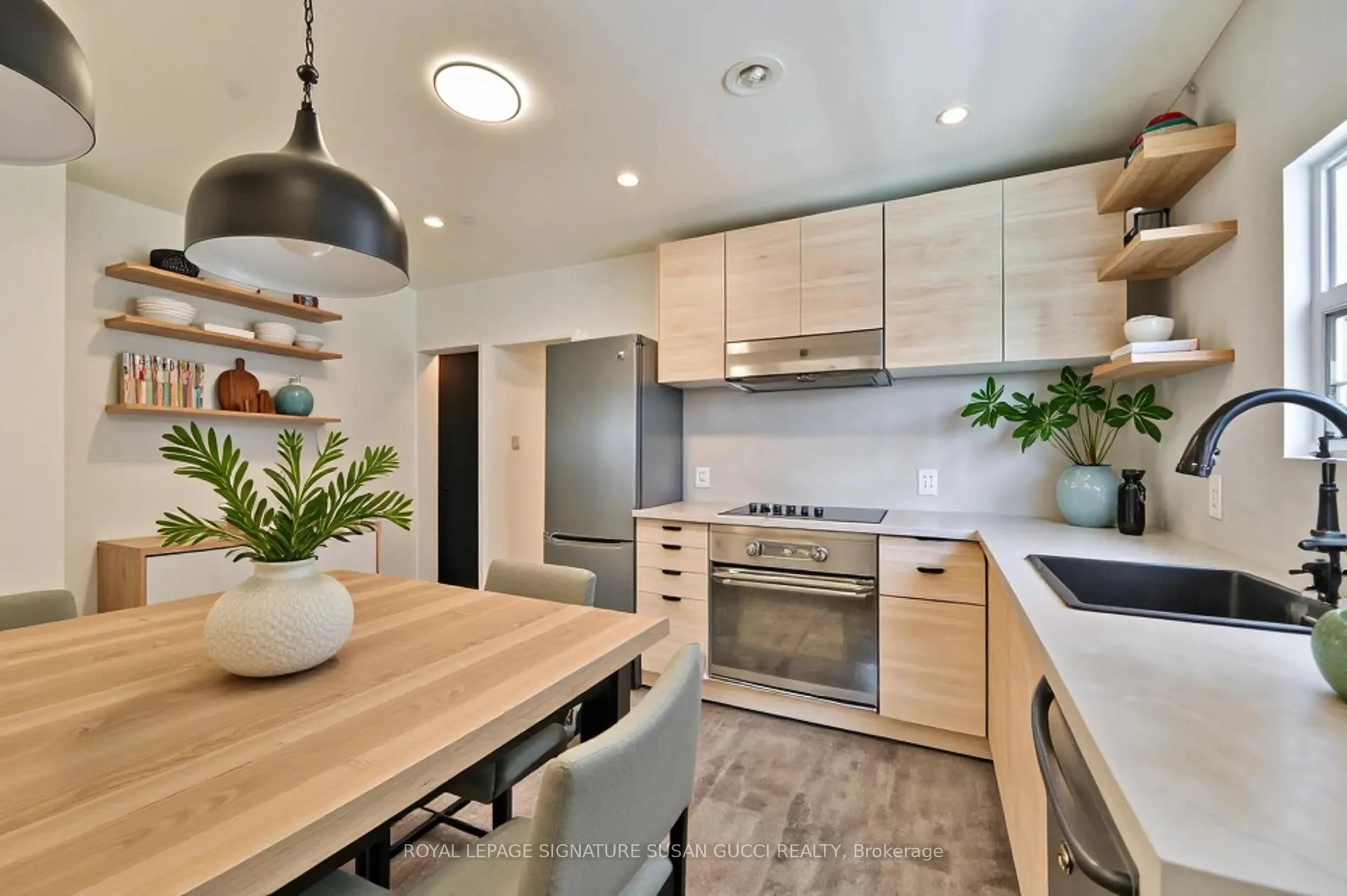 Contemporary kitchen, unknown for 669 Greenwood Ave, Toronto Ontario M4J 4B3
