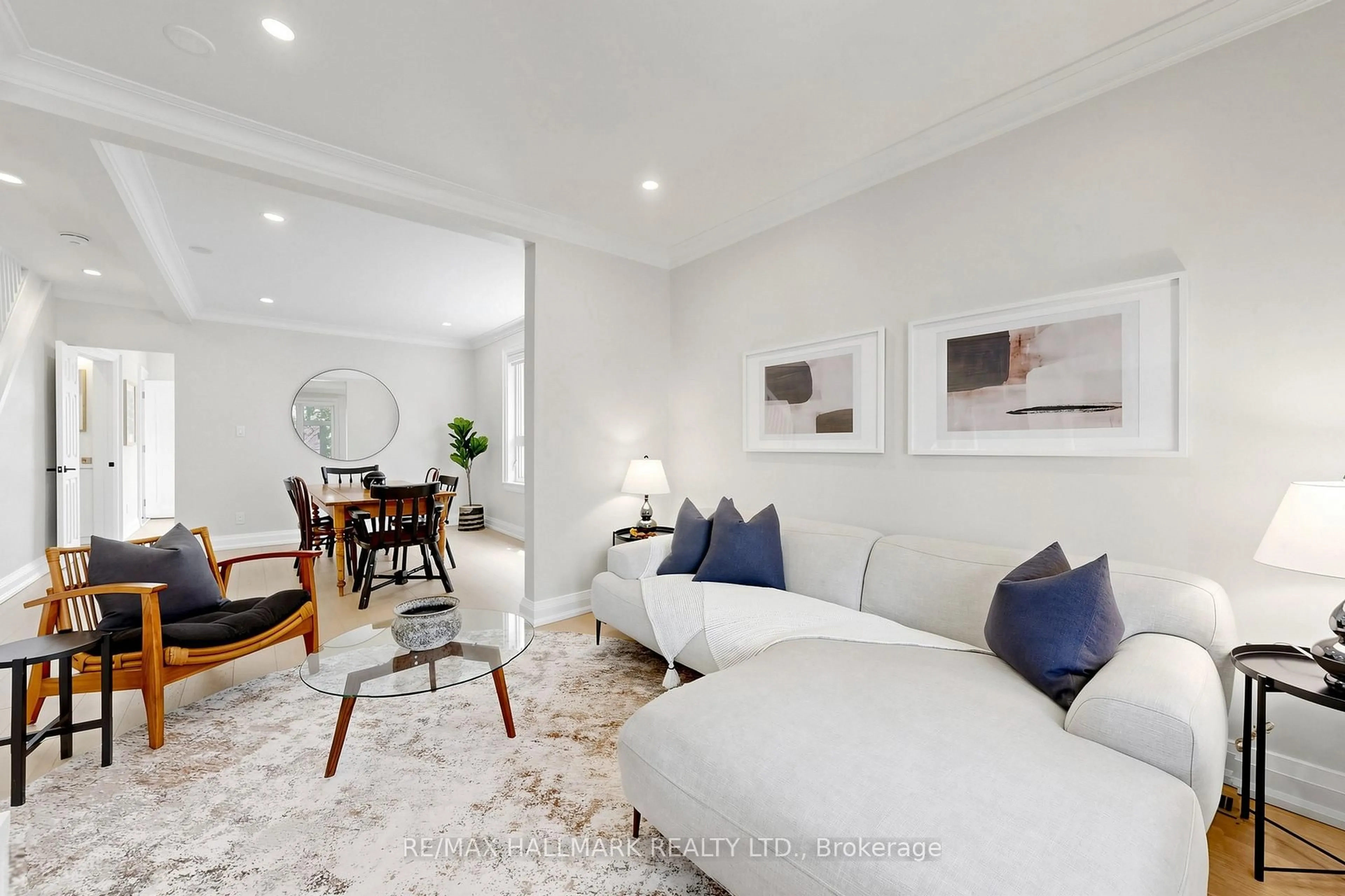 Living room with furniture, unknown for 301 Wolverleigh Blvd, Toronto Ontario M4C 1S5