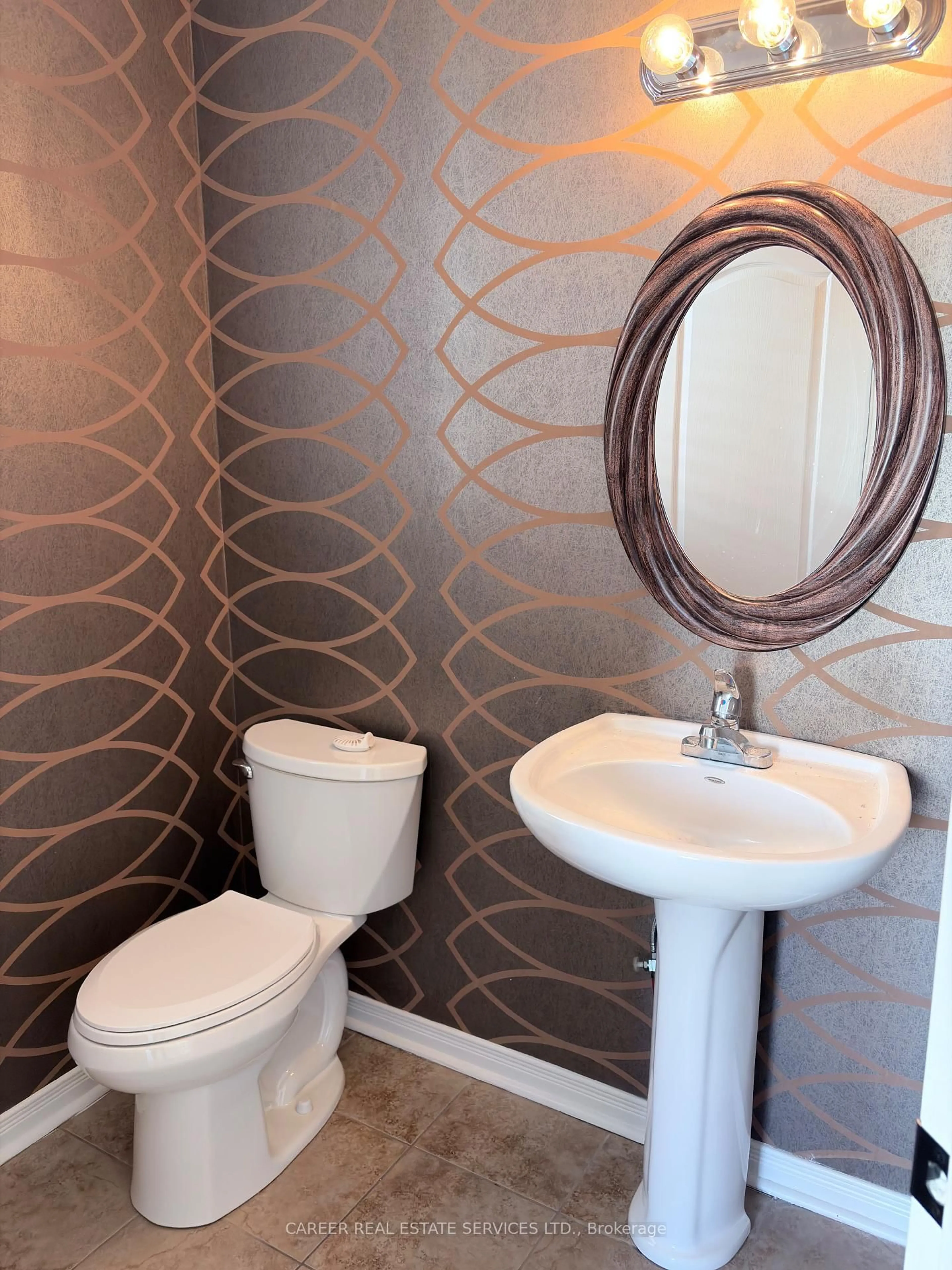 Contemporary bathroom, ceramic/tile floor for 27 Alldread Cres, Clarington Ontario L1B 0C2