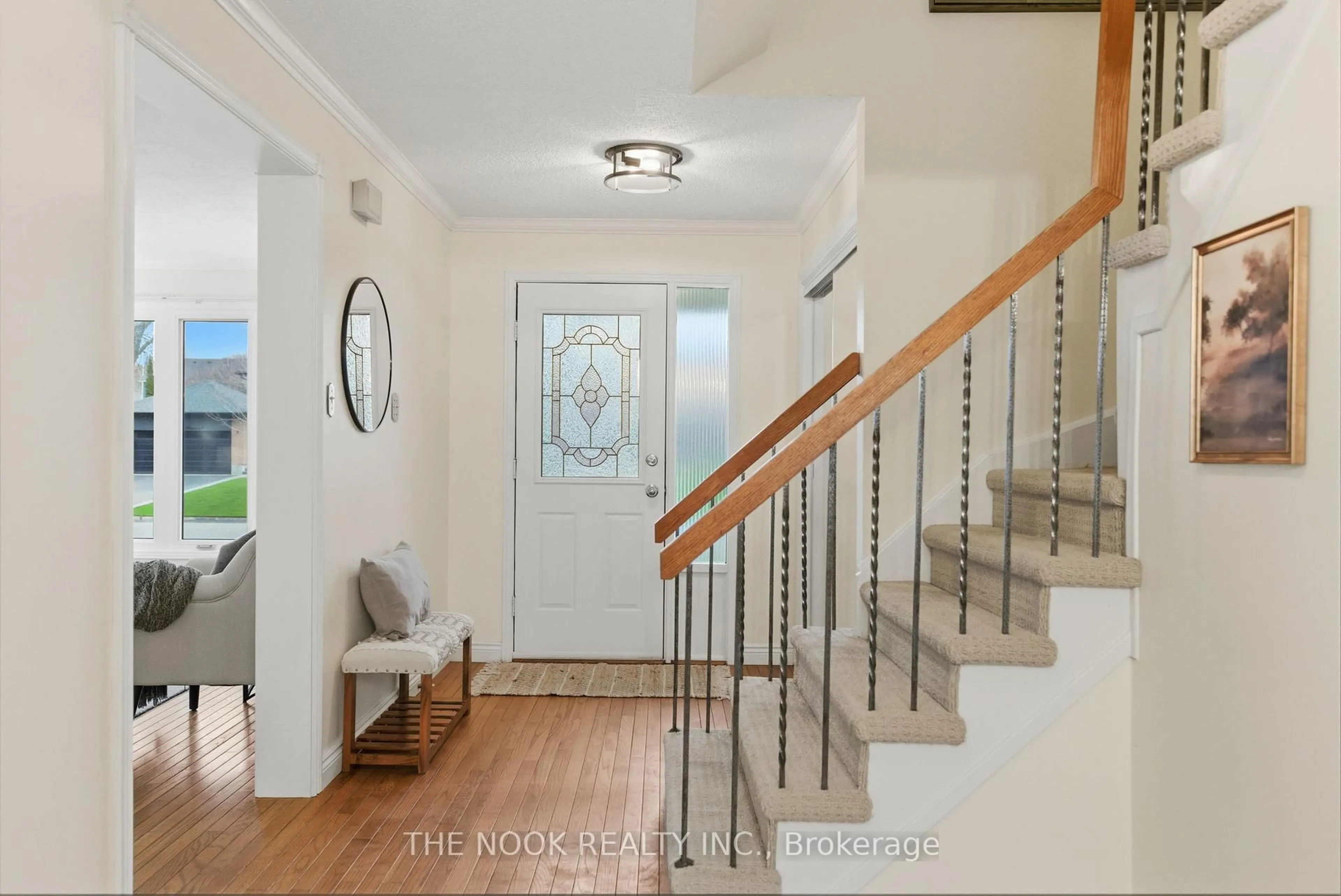 Indoor entryway for 87 Anstead Cres, Ajax Ontario L1S 3X4
