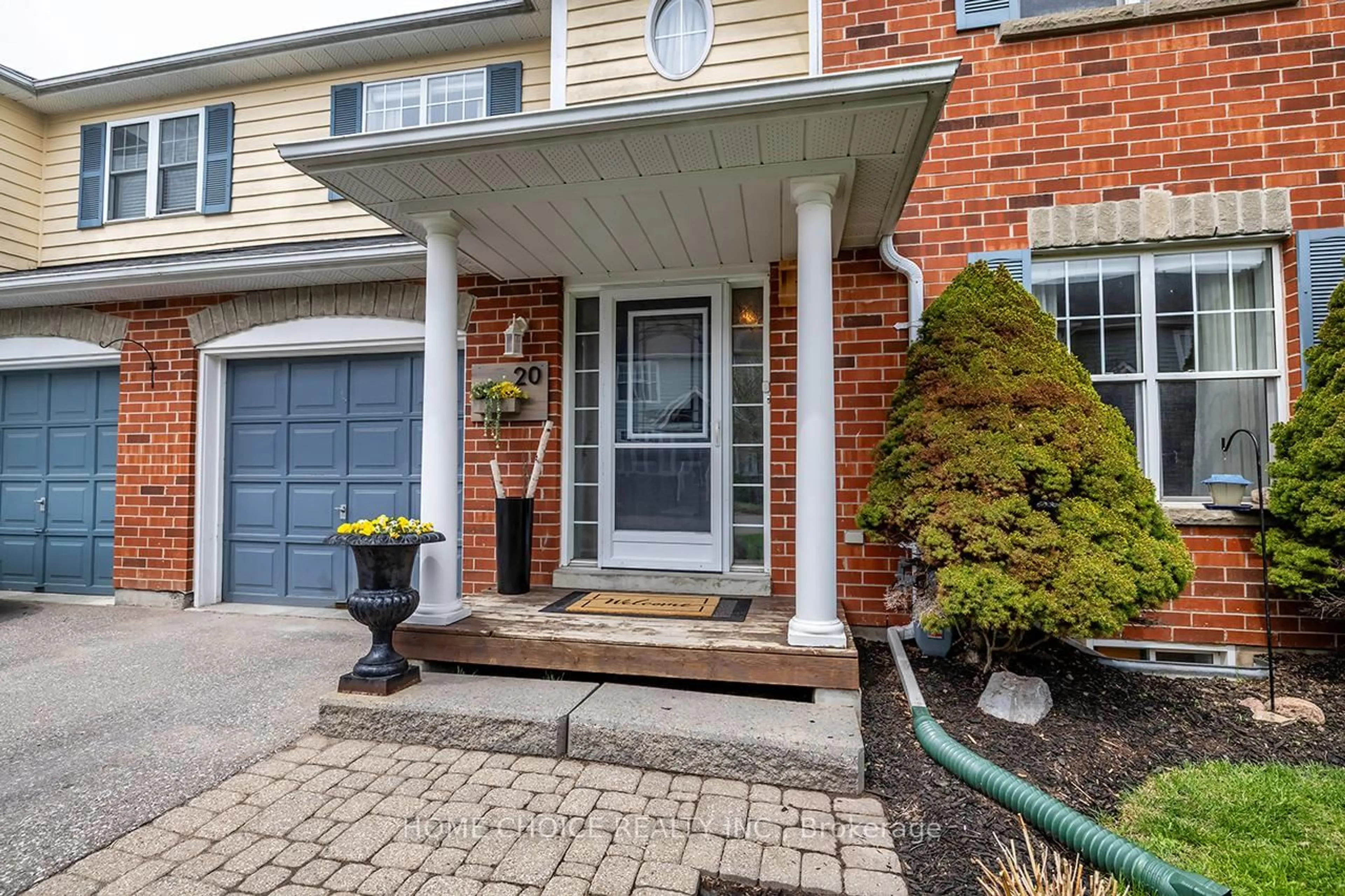 Home with brick exterior material, street for 2800 Courtice Rd #20, Clarington Ontario L1E 2M6