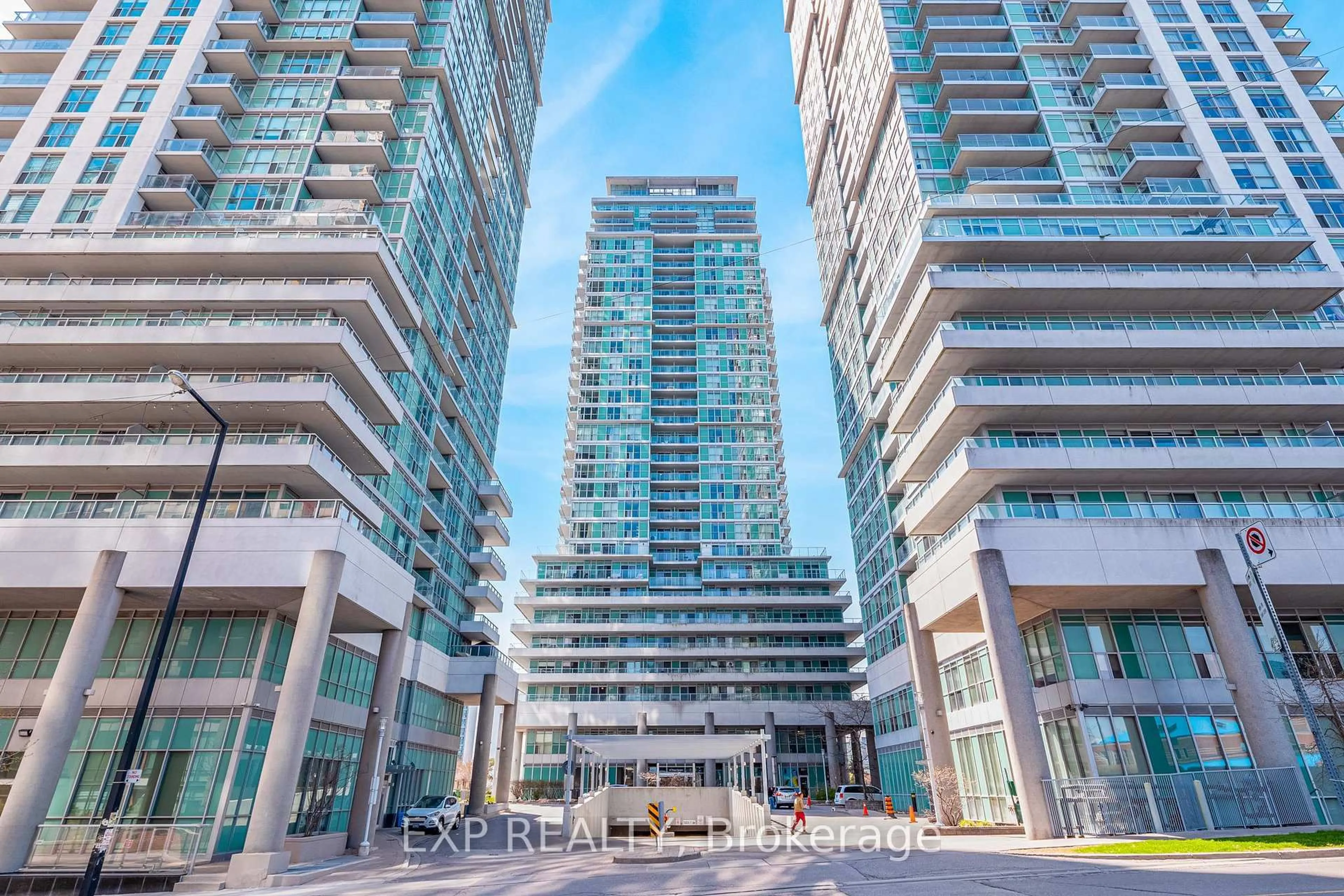 Indoor foyer for 60 Town Centre Crt #407, Toronto Ontario M1P 0B1