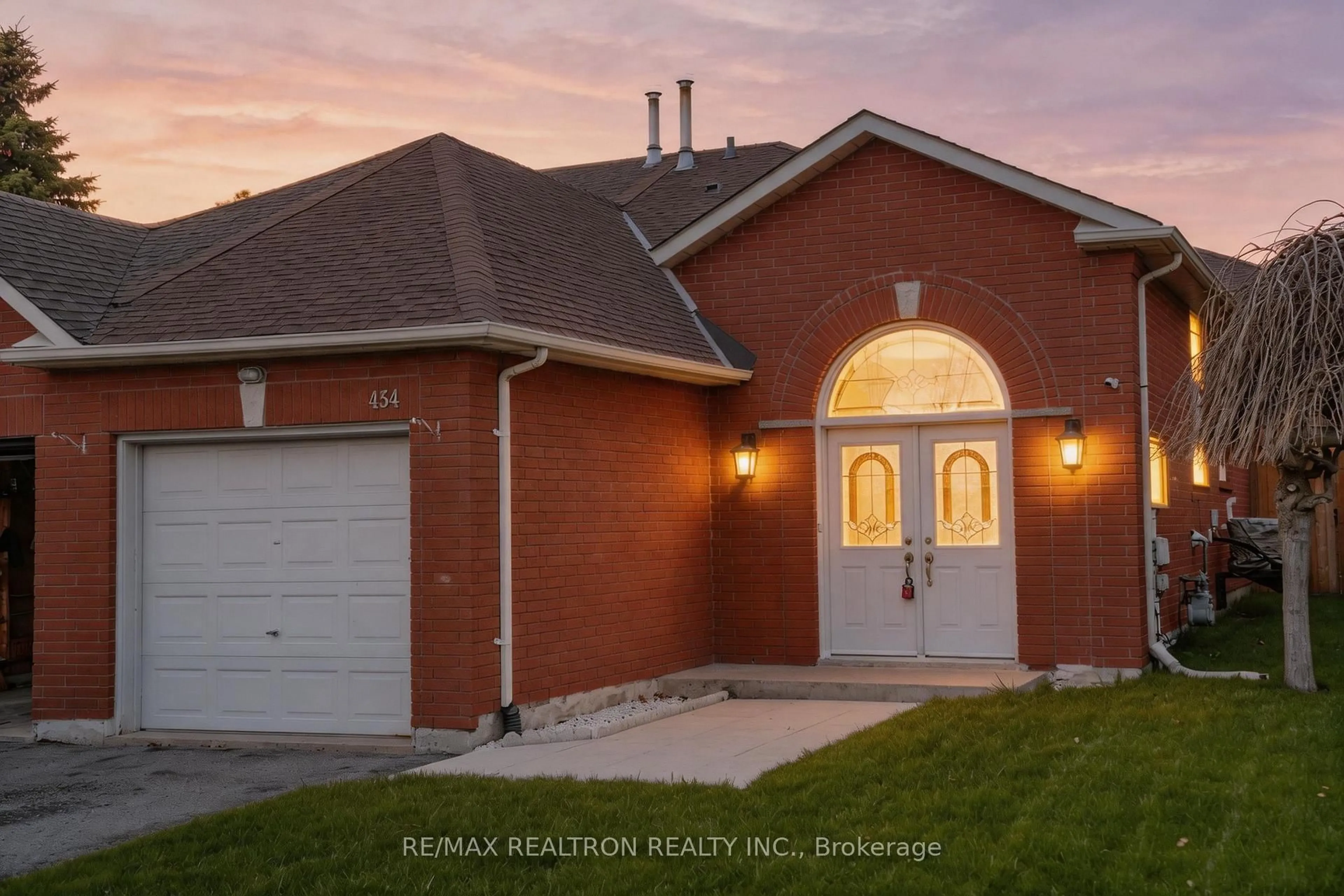 Home with brick exterior material, street for 434 Stonegate Ave, Oshawa Ontario L1K 2L7