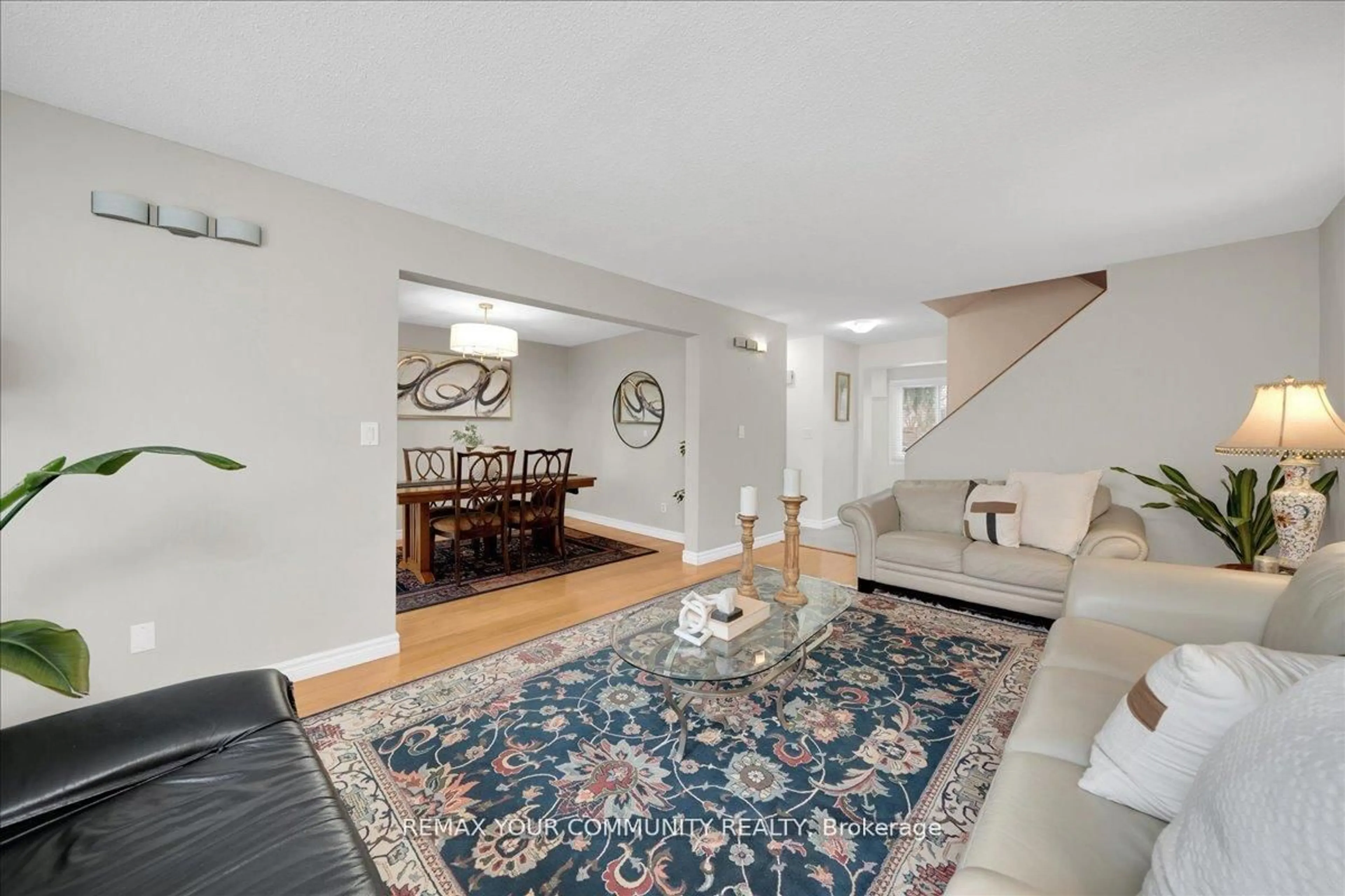 Living room with furniture, unknown for 38 Goodless Crt, Toronto Ontario M1B 1A1