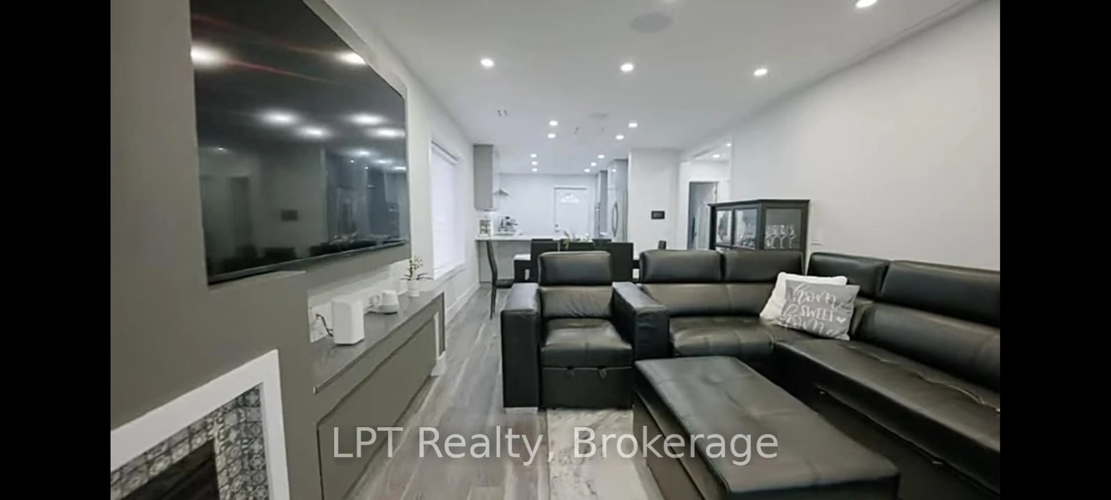 Open concept kitchen, ceramic/tile floor for 474 Phillip Murray Ave, Oshawa Ontario L1J 1H5