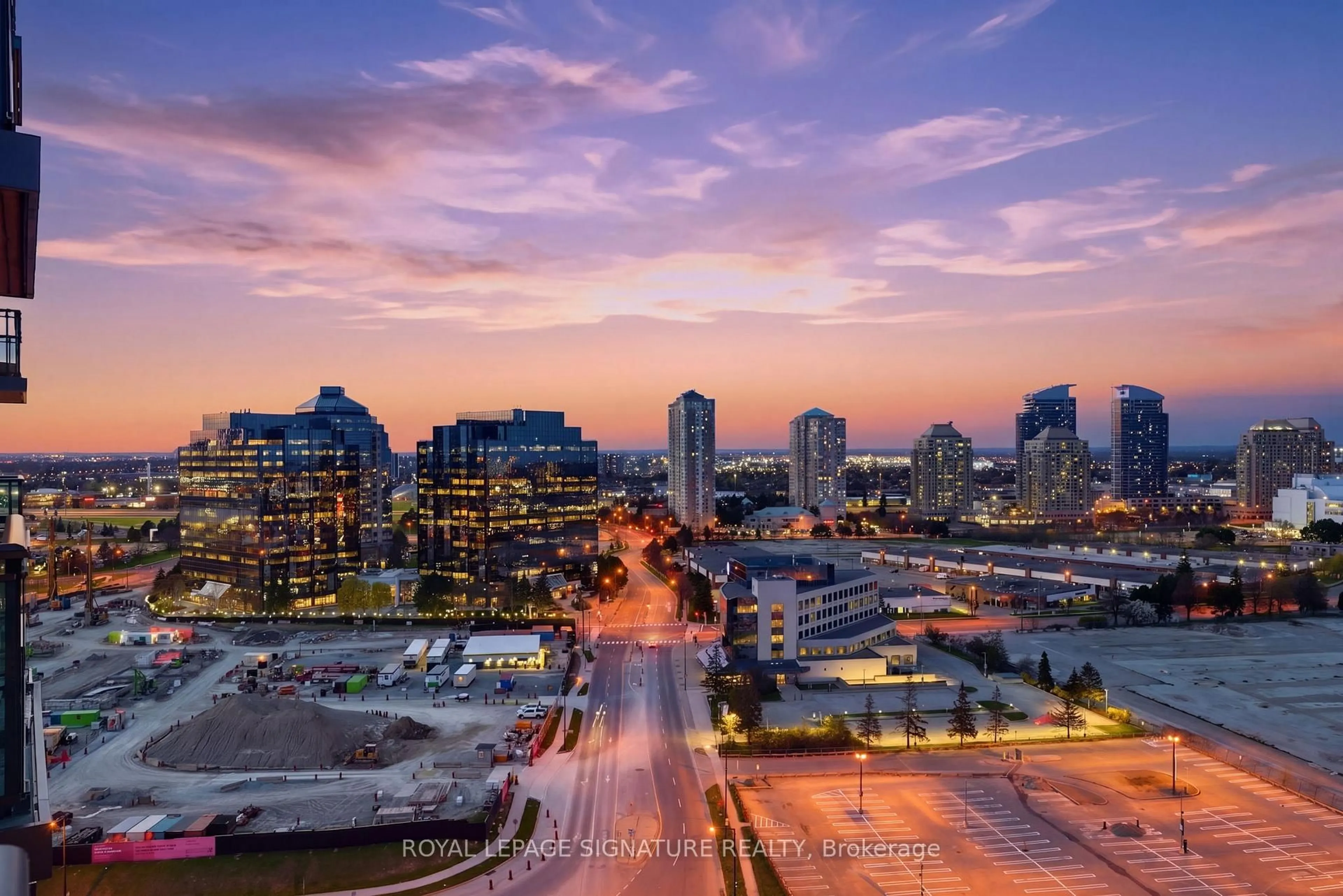 Blurry image for 88 Grangeway Ave #2207, Toronto Ontario M1H 0A2
