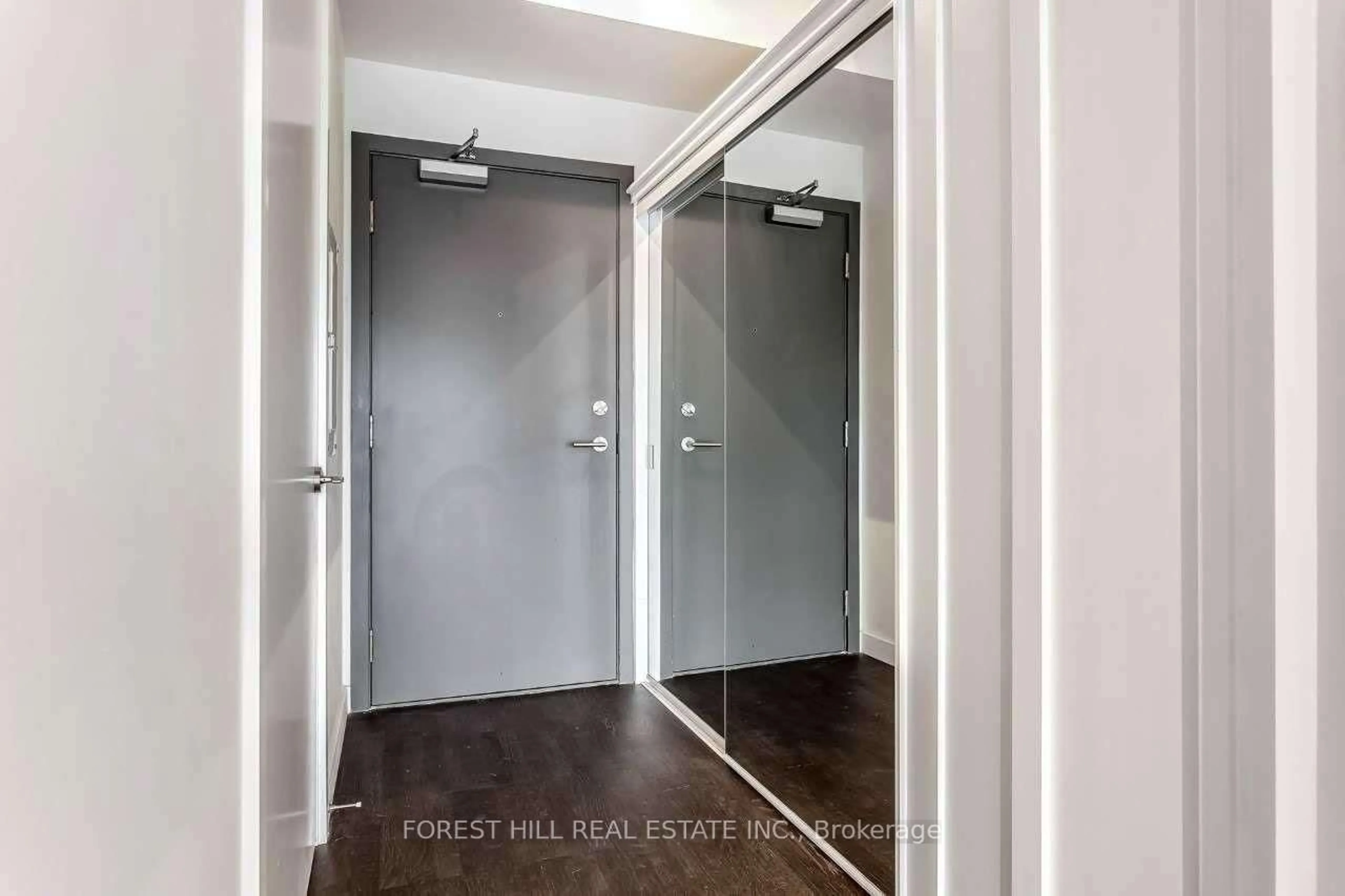 Indoor entryway for 246 Logan Ave #212, Toronto Ontario M4M 0E9