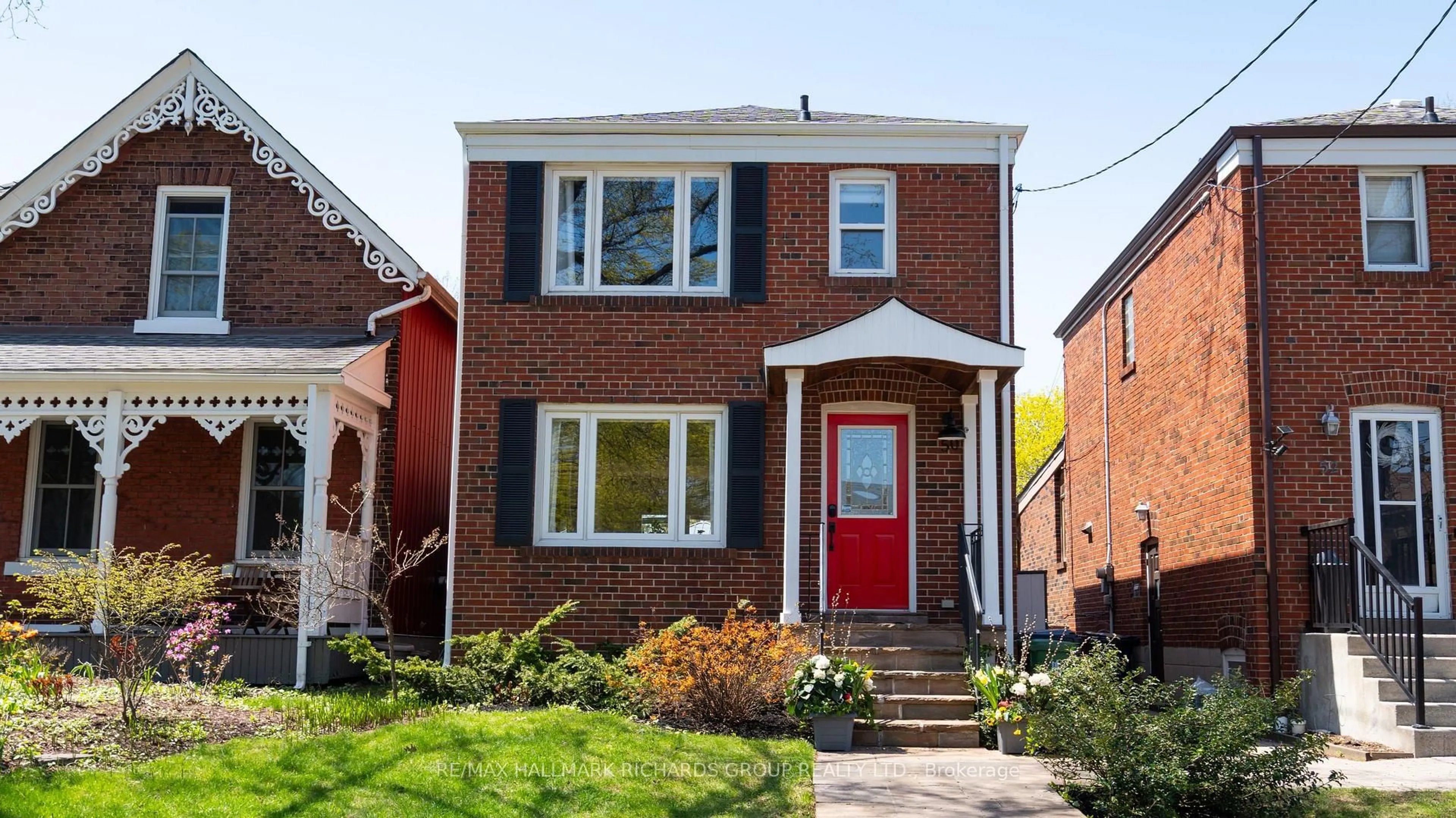 Home with brick exterior material, street for 50 Wayland Ave, Toronto Ontario M4E 3C9