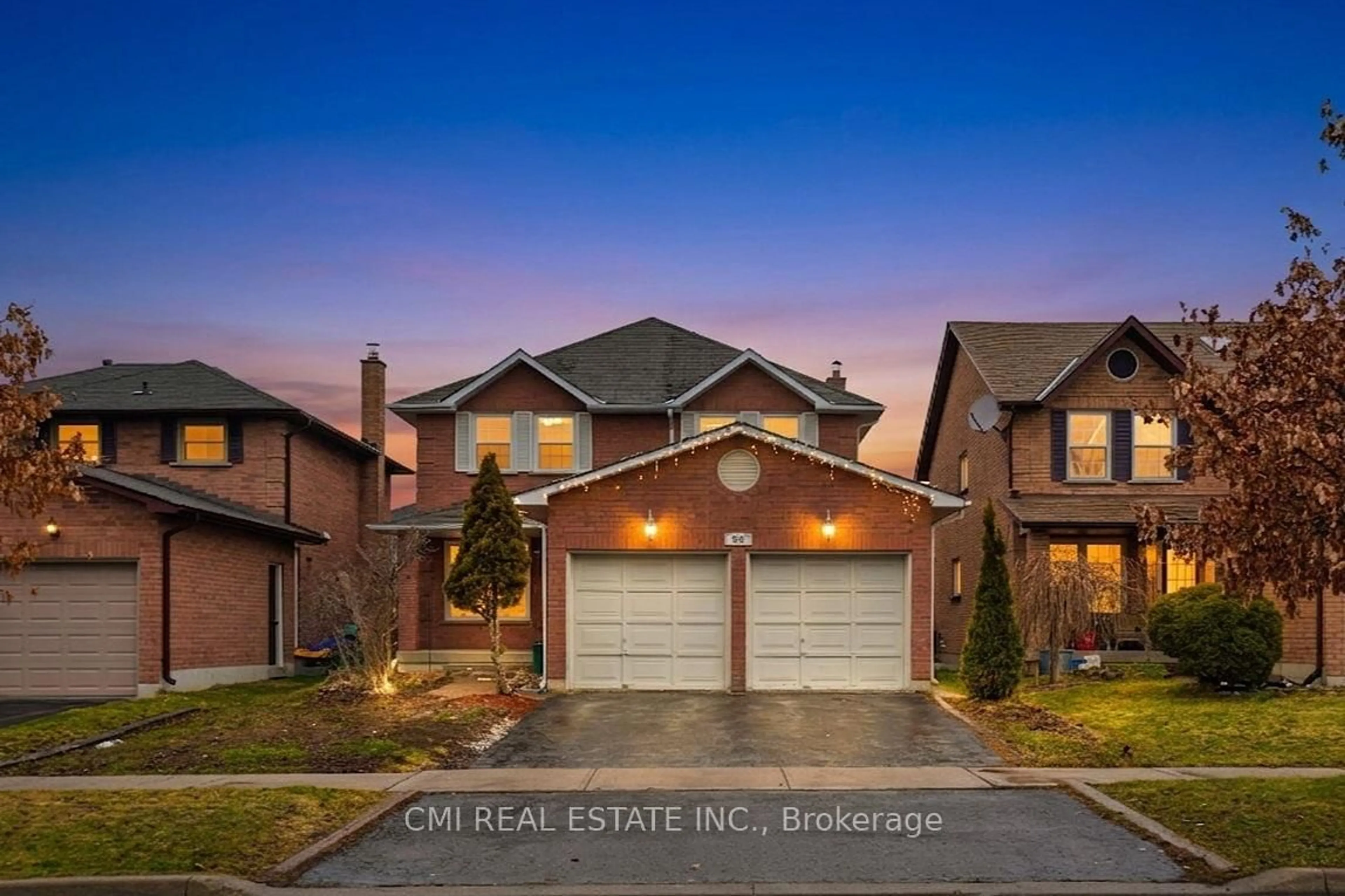 Home with brick exterior material, street for 560 Steeple Hill, Pickering Ontario L1V 5Z3