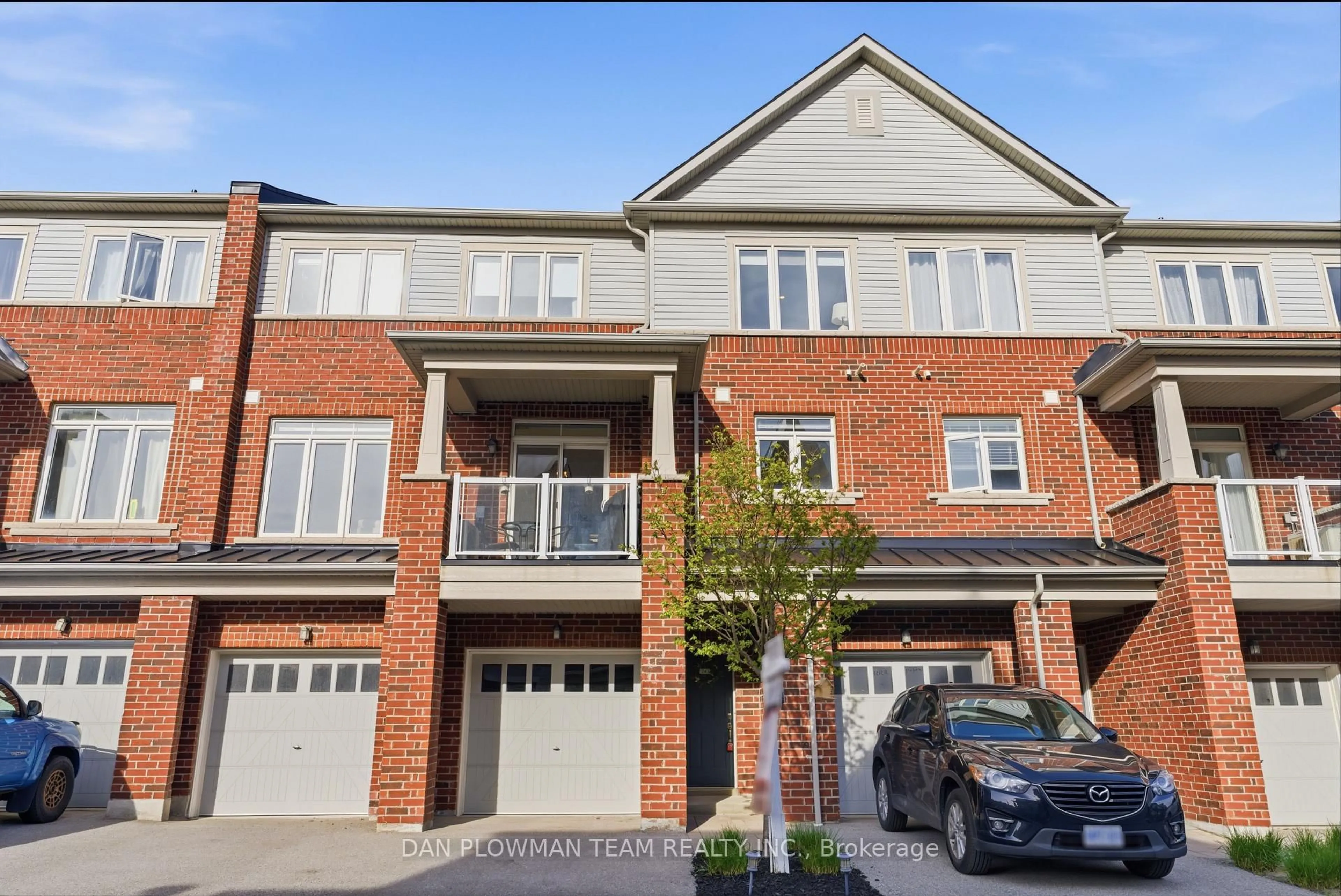 Home with brick exterior material, street for 2431 Nantucket Chse, Pickering Ontario L1X 0E4