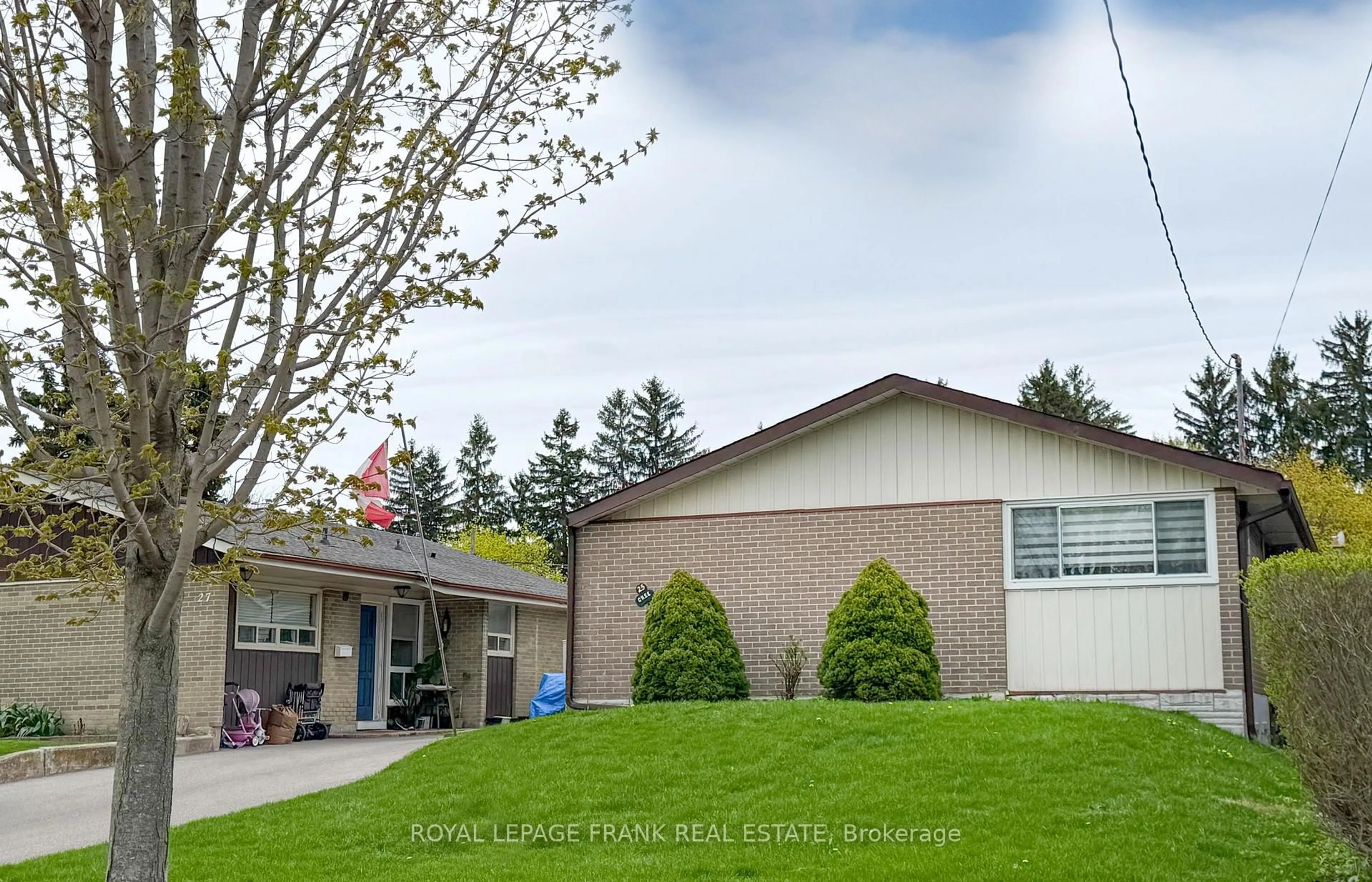 Unknown for 25 Shoreland Cres, Toronto Ontario M1G 1M4