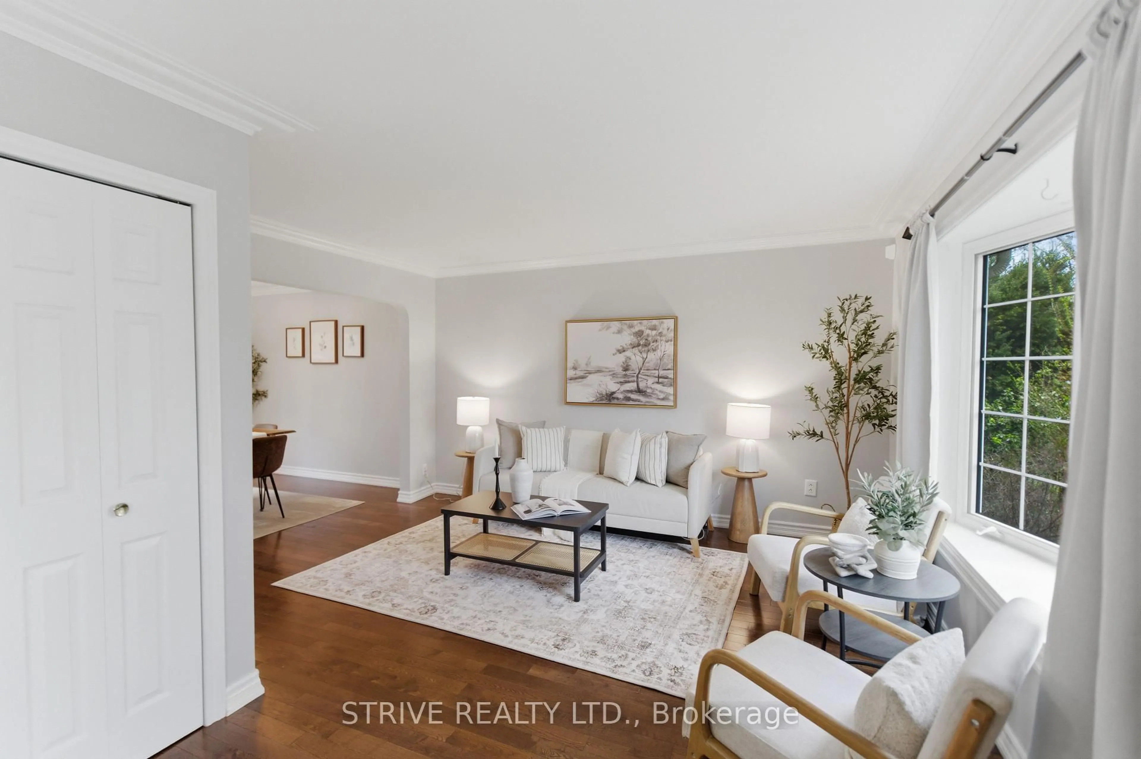Living room with furniture, unknown for 90 Southwood St, Oshawa Ontario L1G 6L7