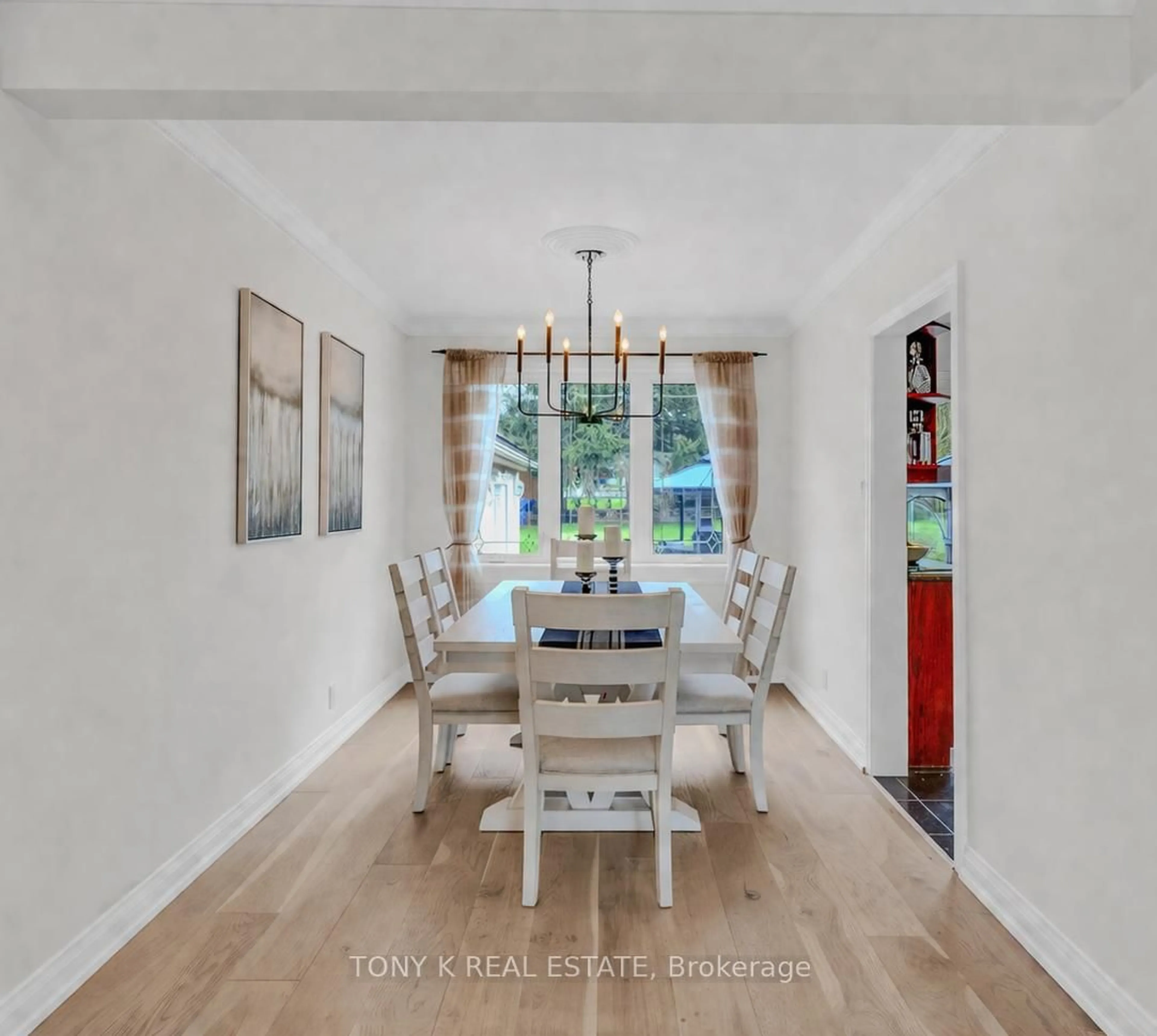 Dining room, unknown for 21 Martindale Rd, Toronto Ontario M1M 2B8