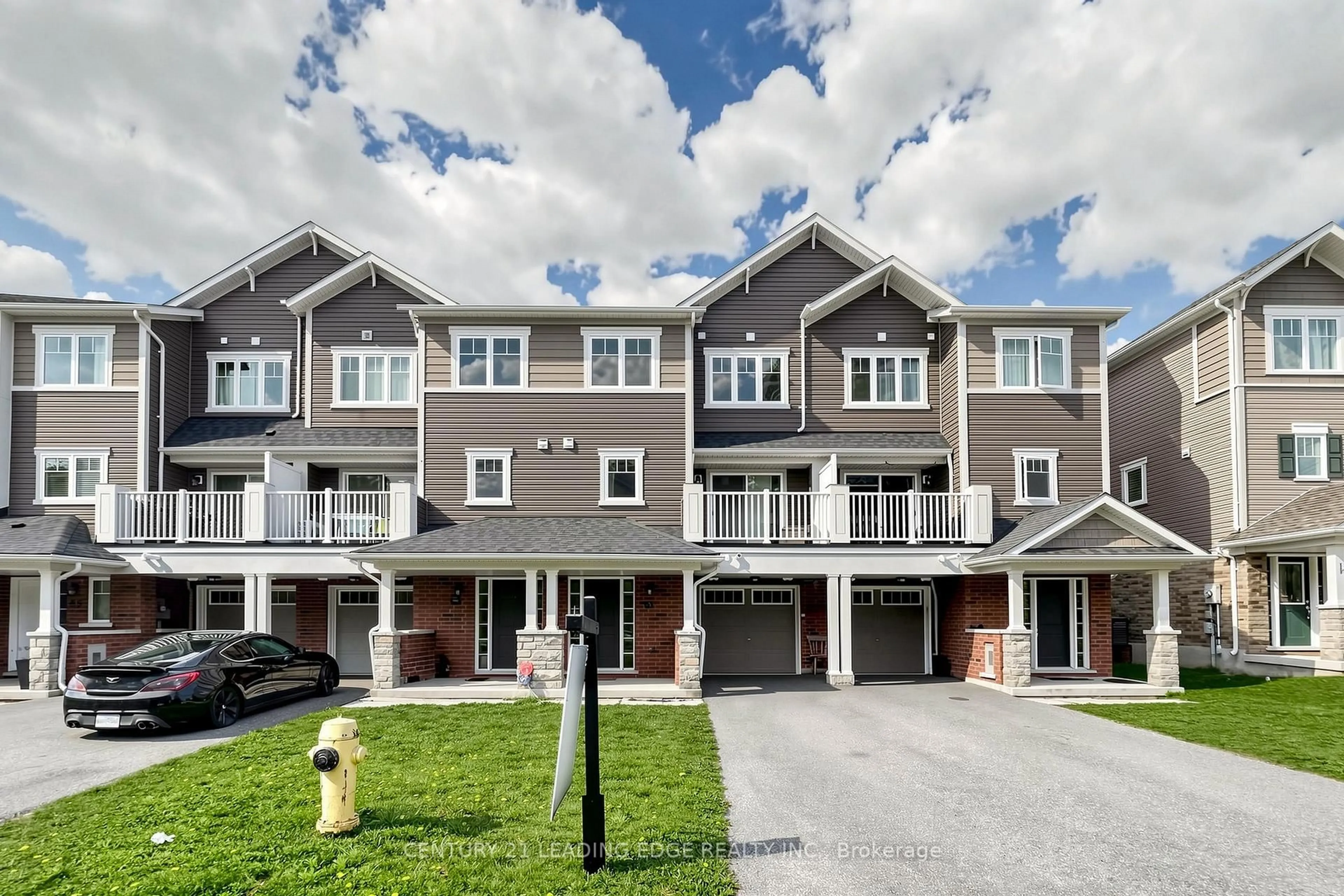 Unknown for 61 Far North Crt, Oshawa Ontario L1L 0J5