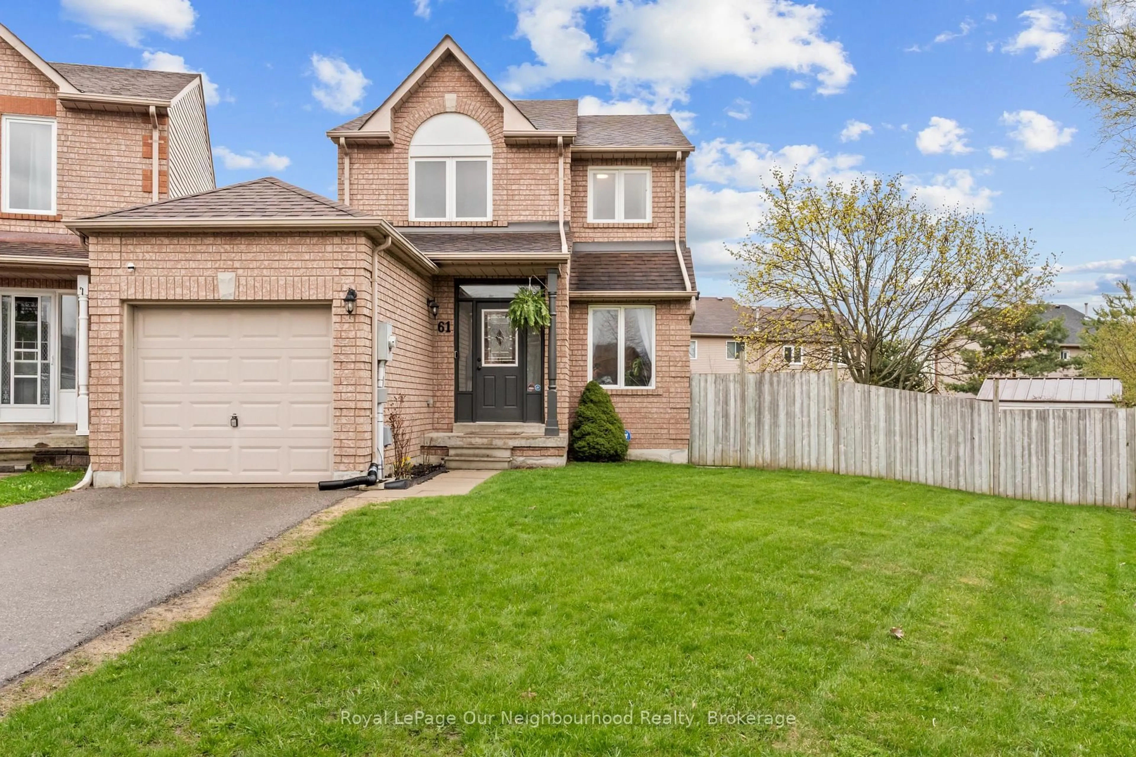 Home with brick exterior material, street for 61 Fry Cres, Clarington Ontario L1C 4Y3