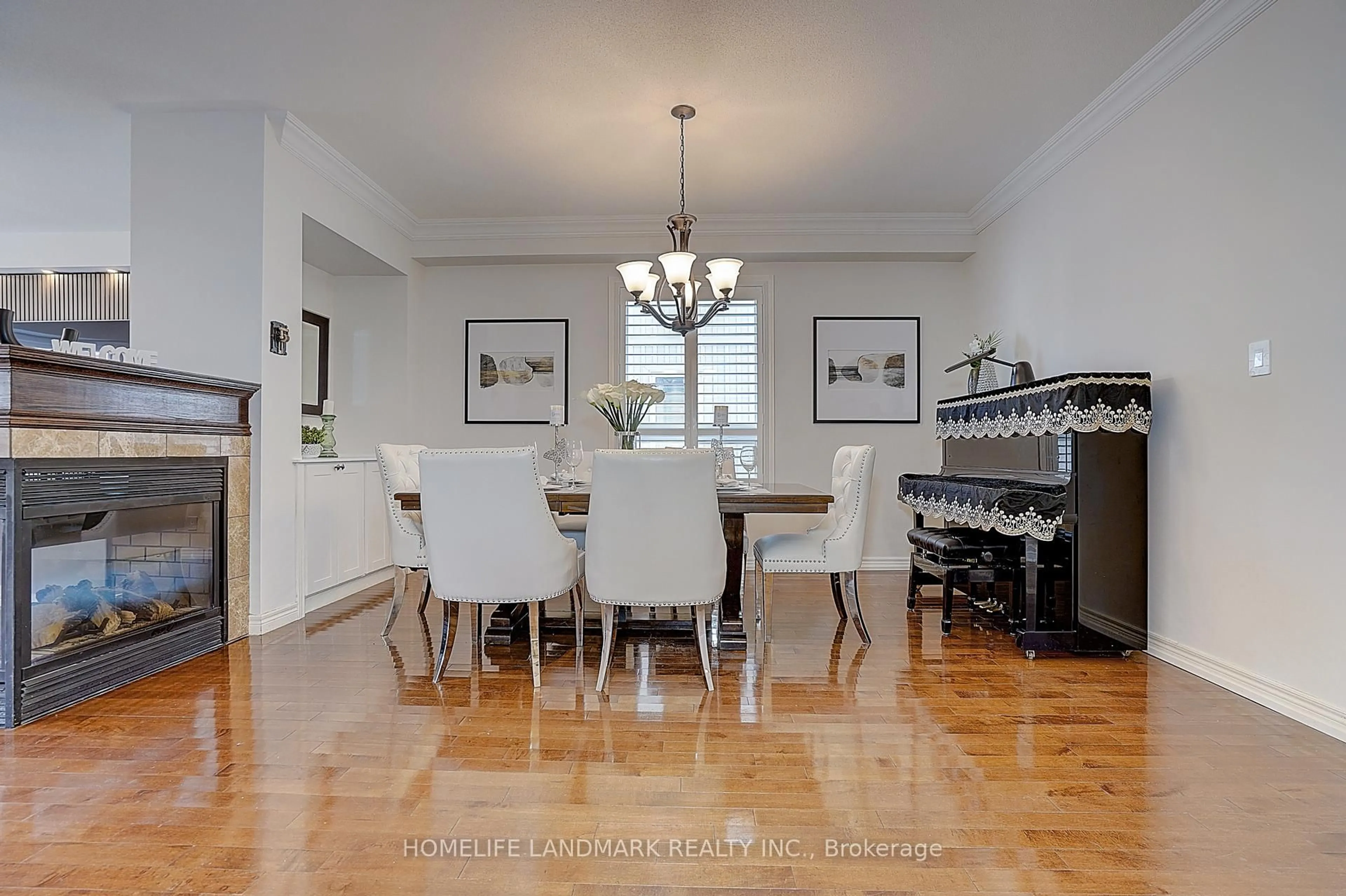 Dining room, unknown for 81 Helston Cres, Whitby Ontario L1M 2K4