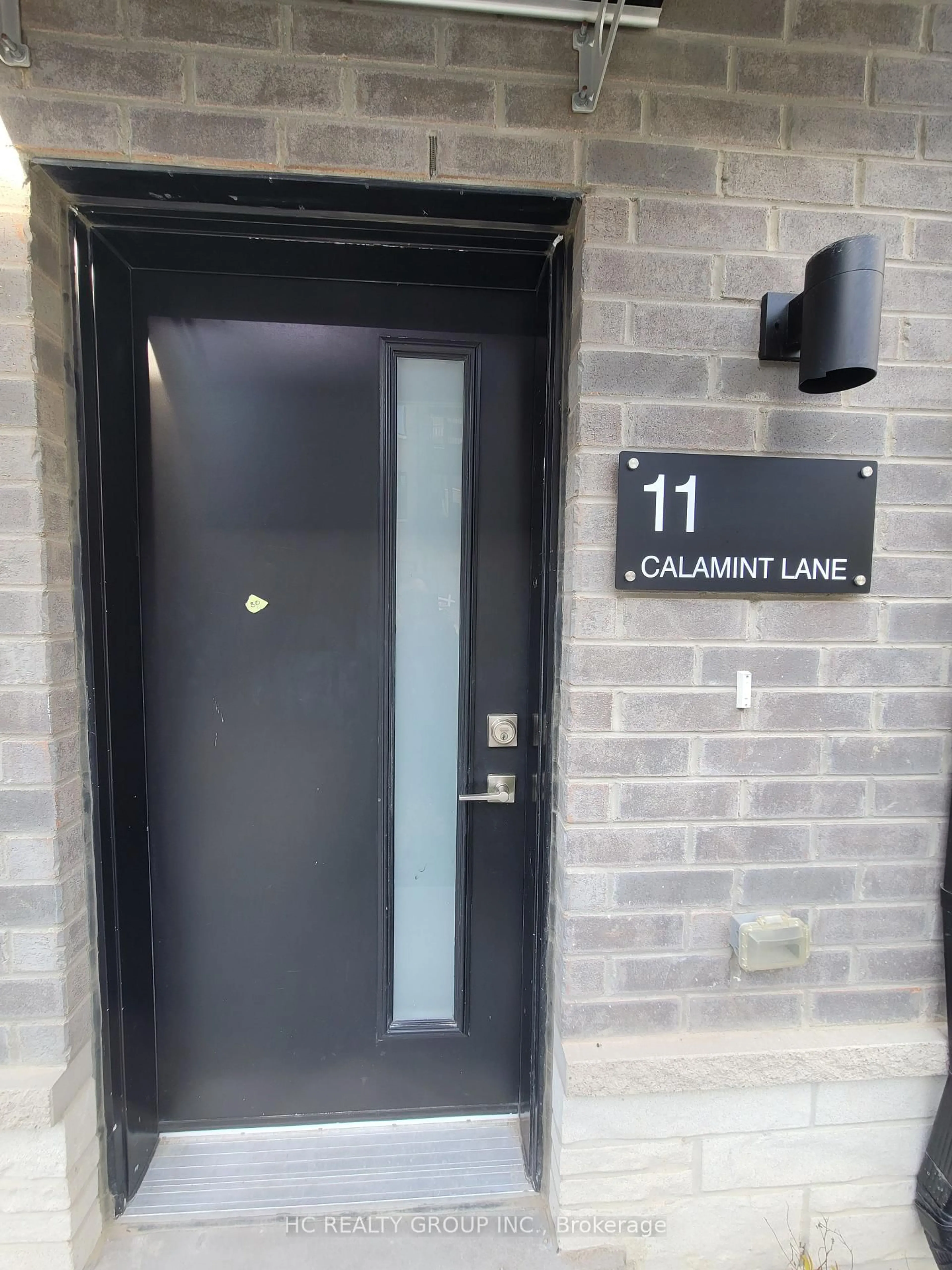Indoor entryway for 11 Calamint Lane, Toronto Ontario M1W 2H1