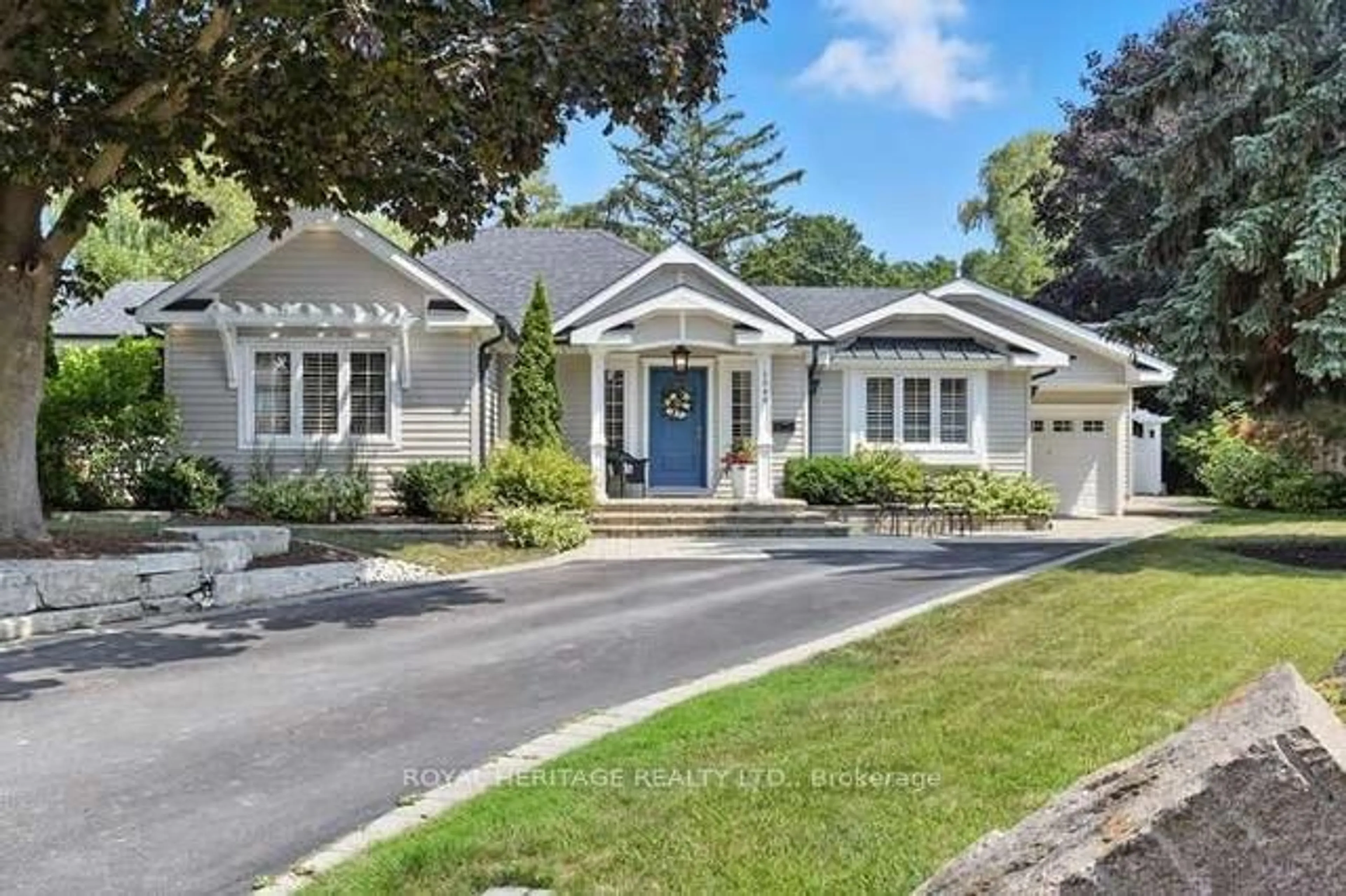 Unknown for 1549 Willowside Crt, Pickering Ontario L1W 3P5