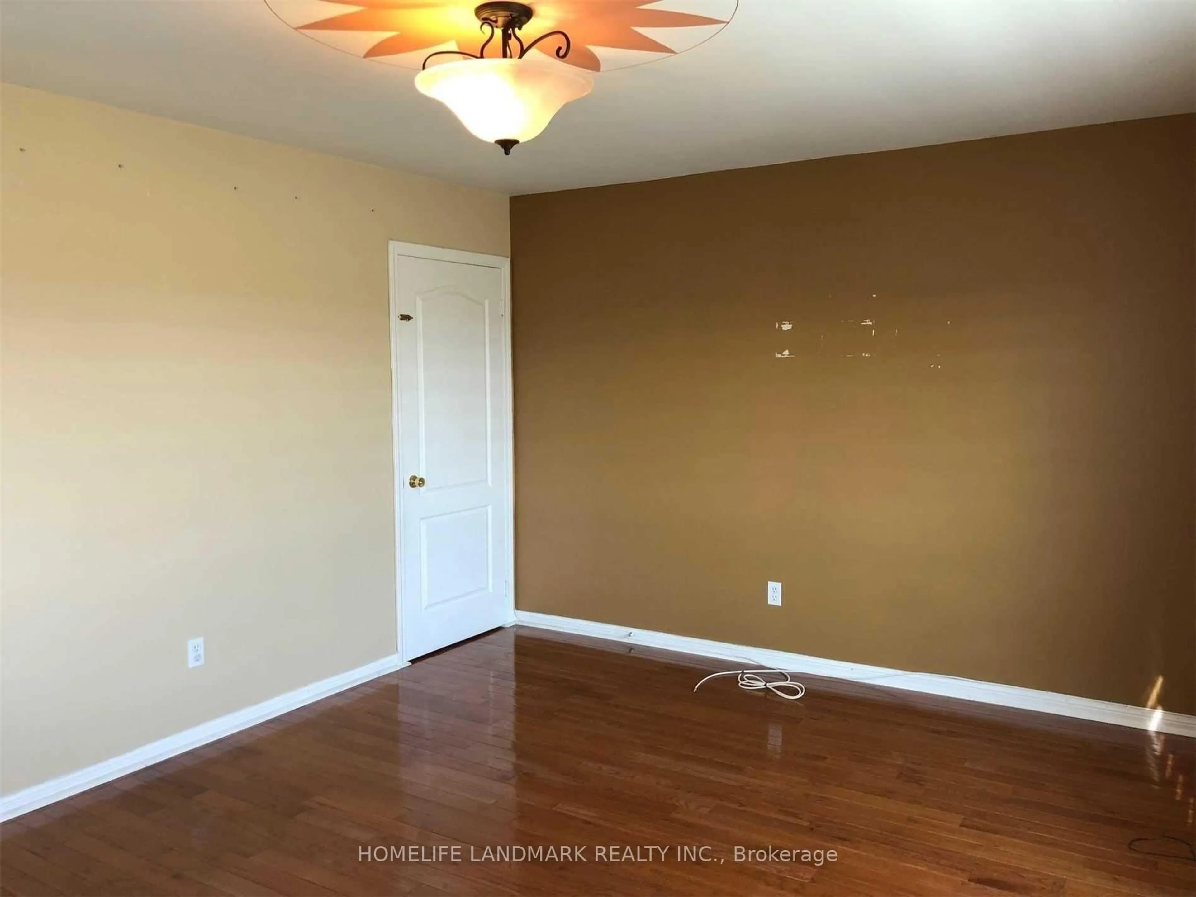 A pic of a room for 139 Raponi Circ, Toronto Ontario M1X 2C6