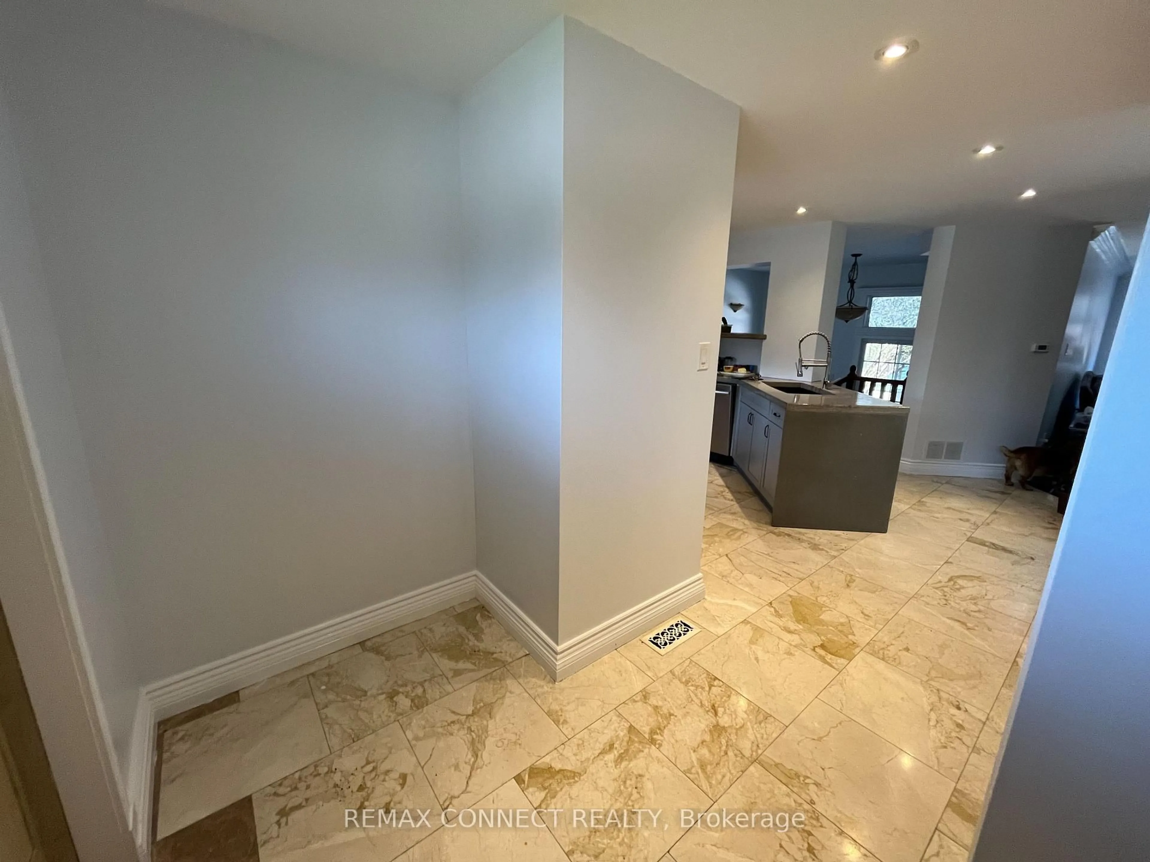 A pic of a room for 12 Brock St, Ajax Ontario L1S 1T1