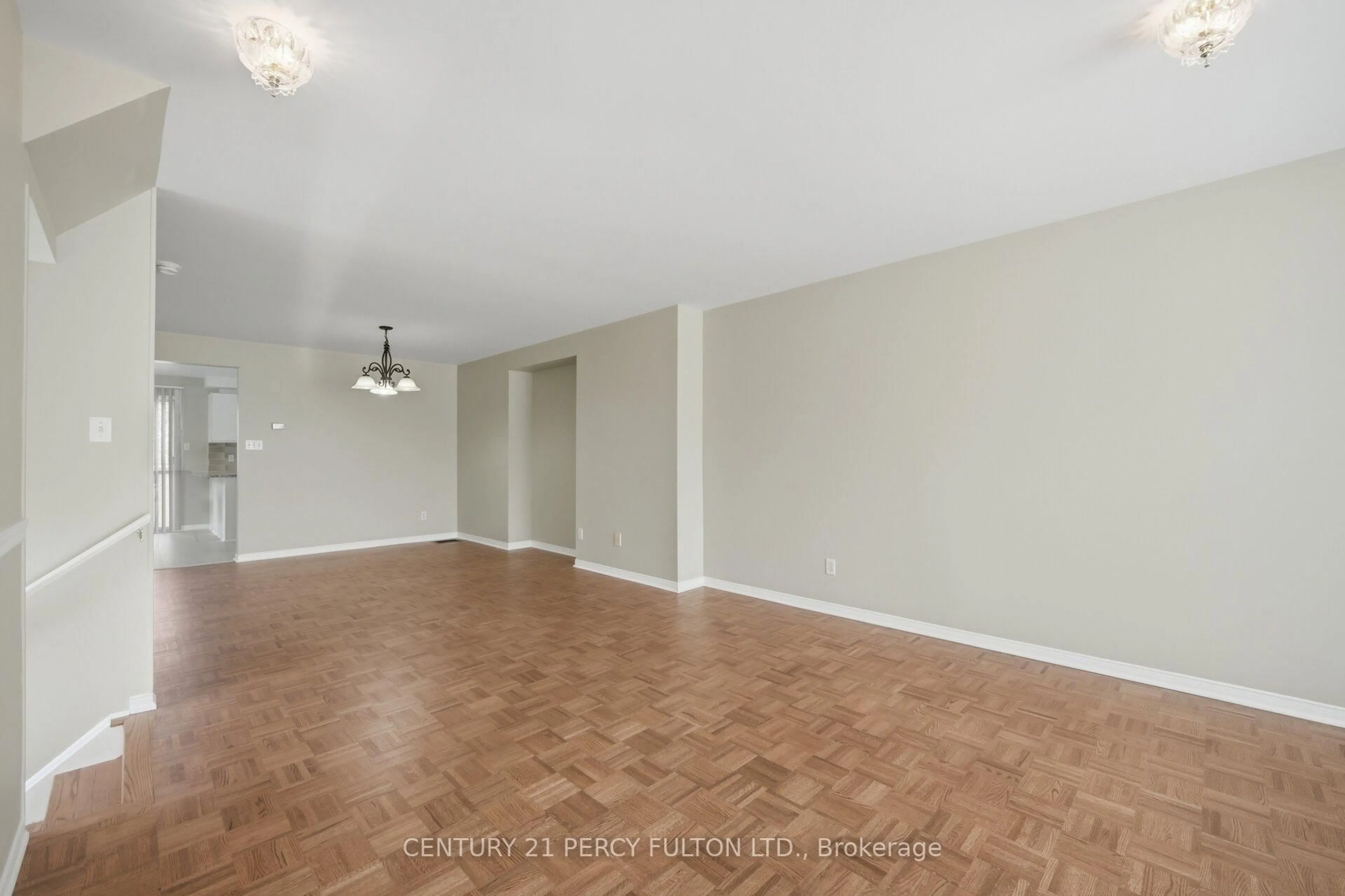 A pic of a room for 3680 Brimley Rd #18, Toronto Ontario M1V 5K7