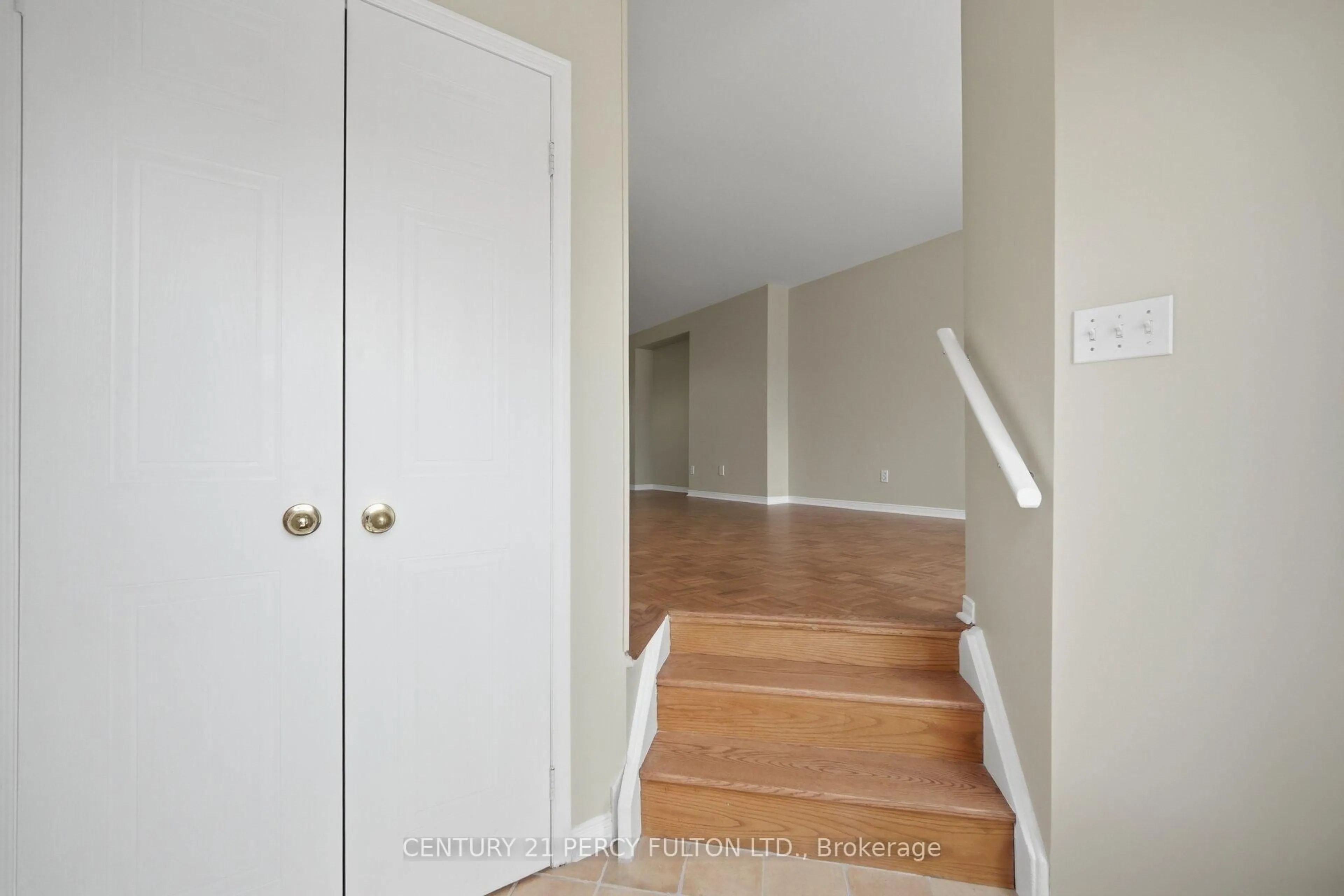 Indoor entryway for 3680 Brimley Rd #18, Toronto Ontario M1V 5K7