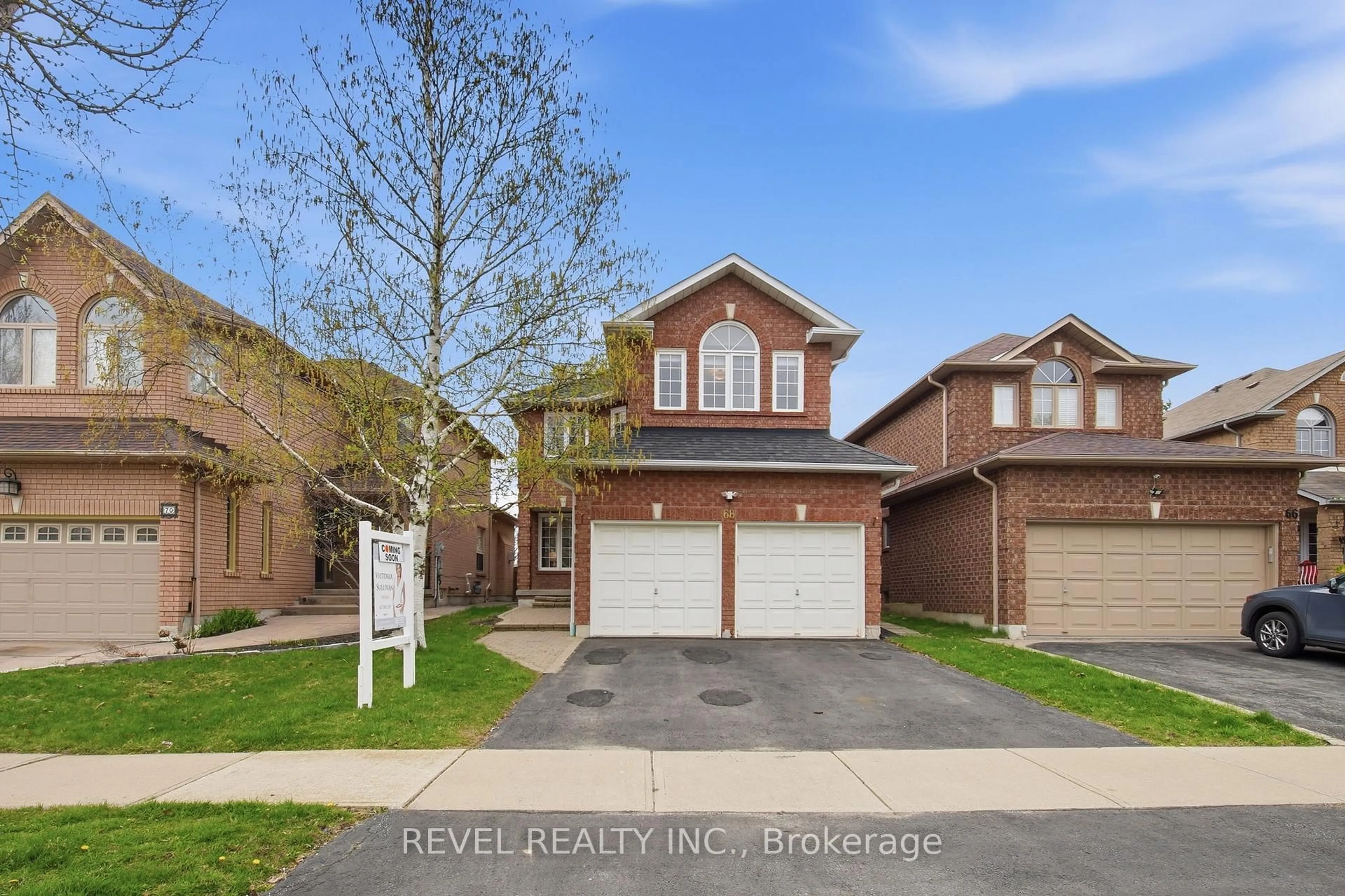 Home with brick exterior material, street for 68 Parnell Cres, Whitby Ontario L1R 2L5
